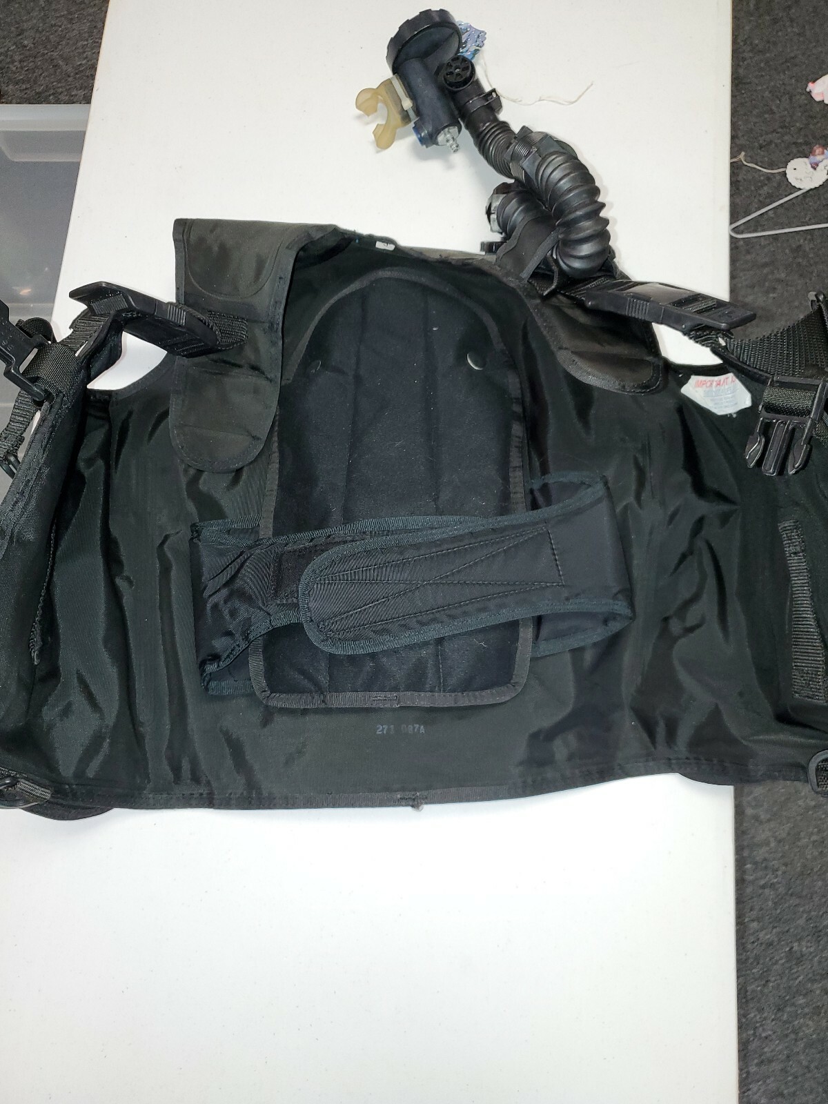 Small SeaQuest quick draw vest with Intergrated Weight System.