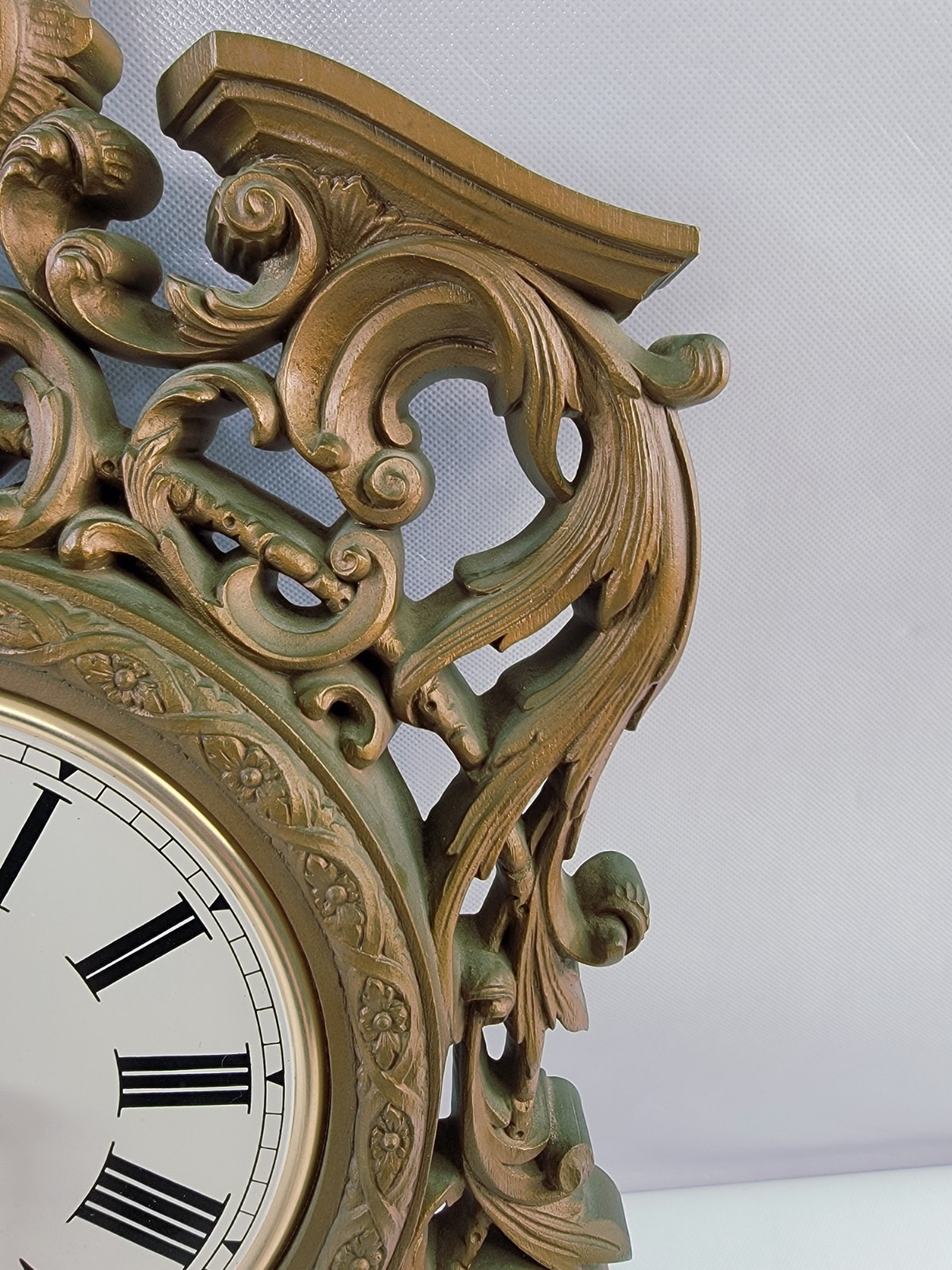 1980 Burwood New Haven #2481 21" Ornate Gold Hanging Wall Clock & 2 1970 Cherubs