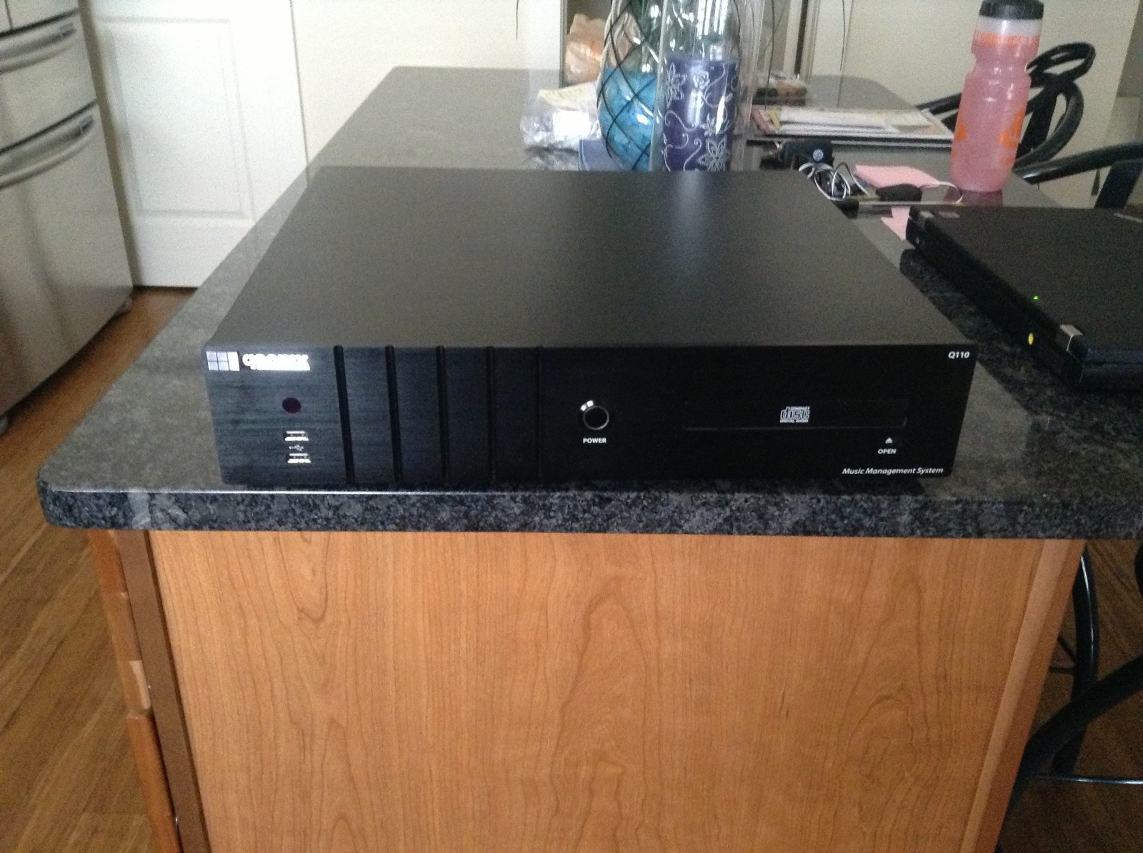 Qsonix Q110 Music Management Media Server