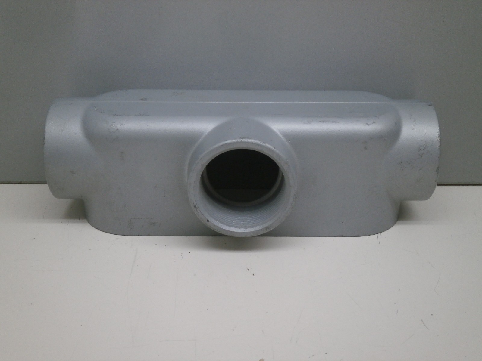 Appleton T200-A 2" Aluminum Form 85 Conduit Outlet Body Type T ~NO COVER/GASKET~