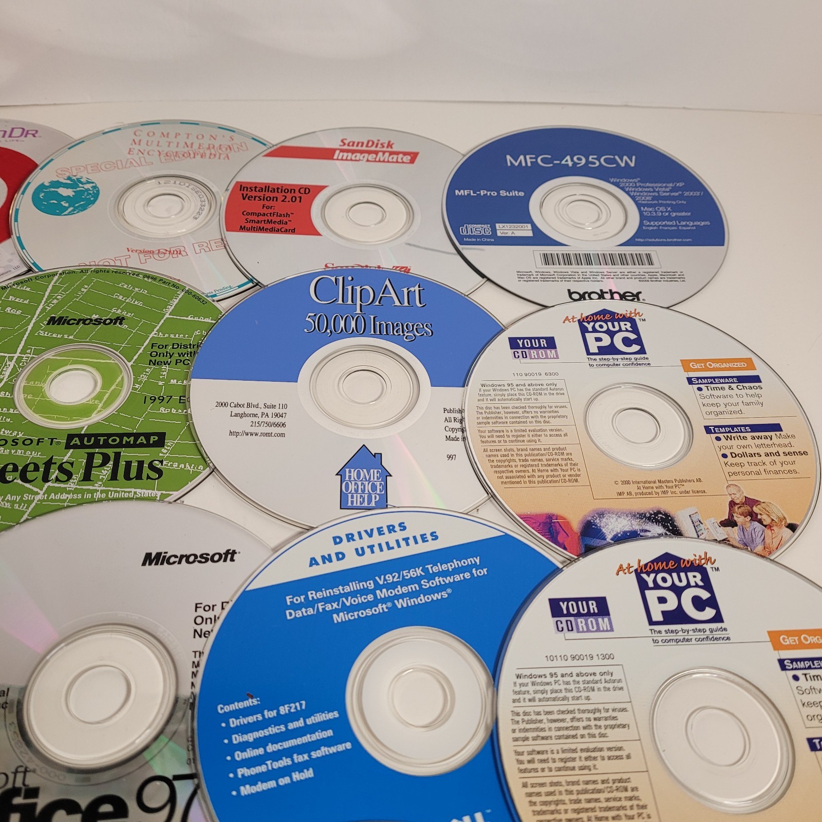 PC Software and Installation Media Lot Microsoft Windows, Family Tree 37 Discs