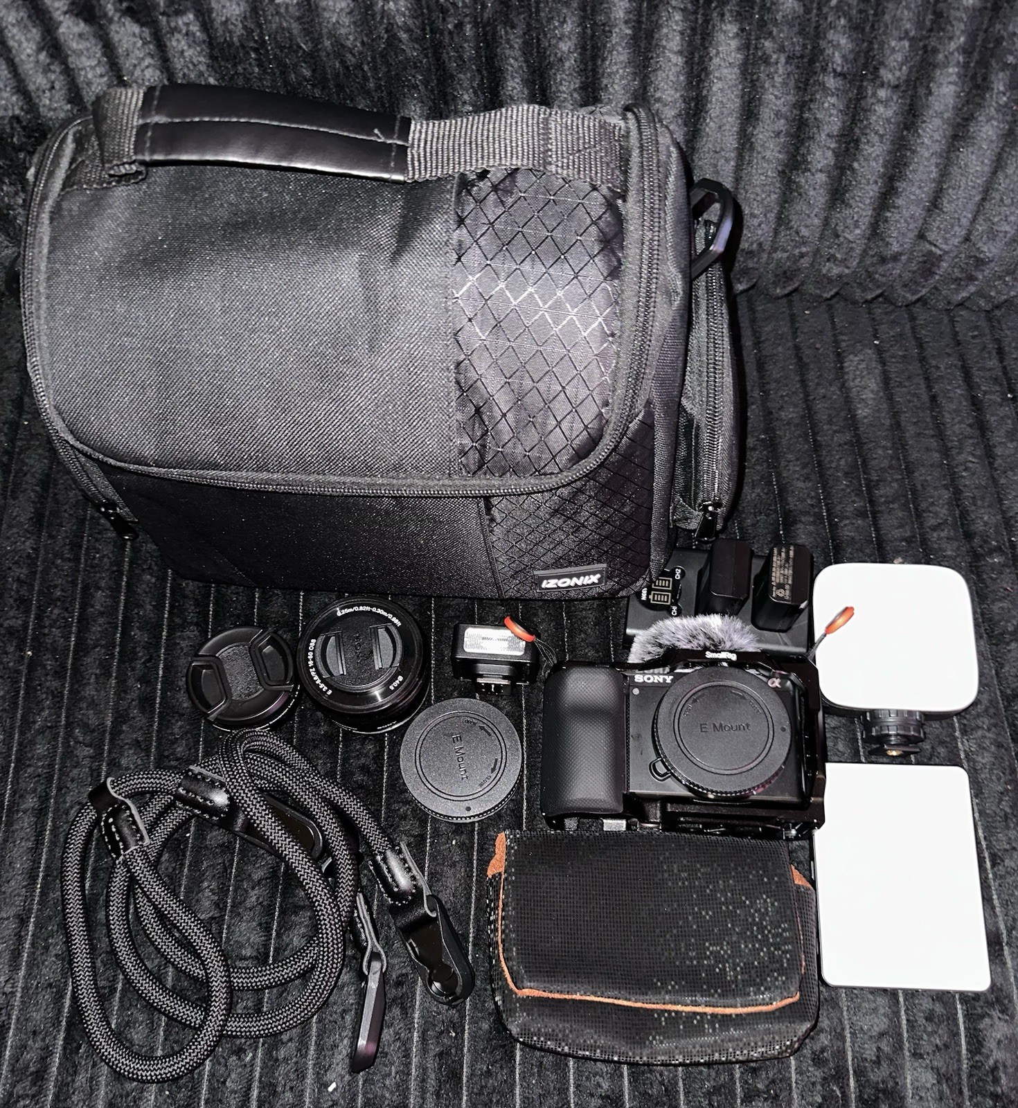 Sony ZV-e10 Camera  Bundle