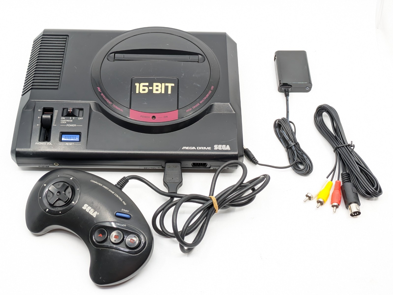 Sega Mega Drive HAA-2510 Console w/ Controller AV Cable AC Adapter Tested Japan