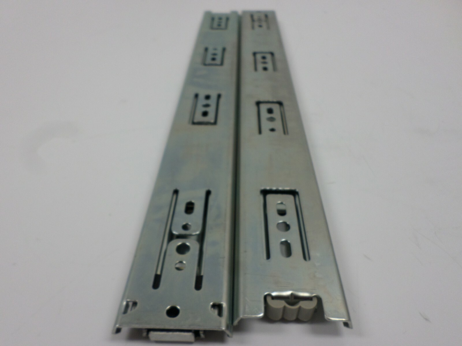 Repon Toolbox Slide Replacement NJ31733 ISO 9001 : 2008