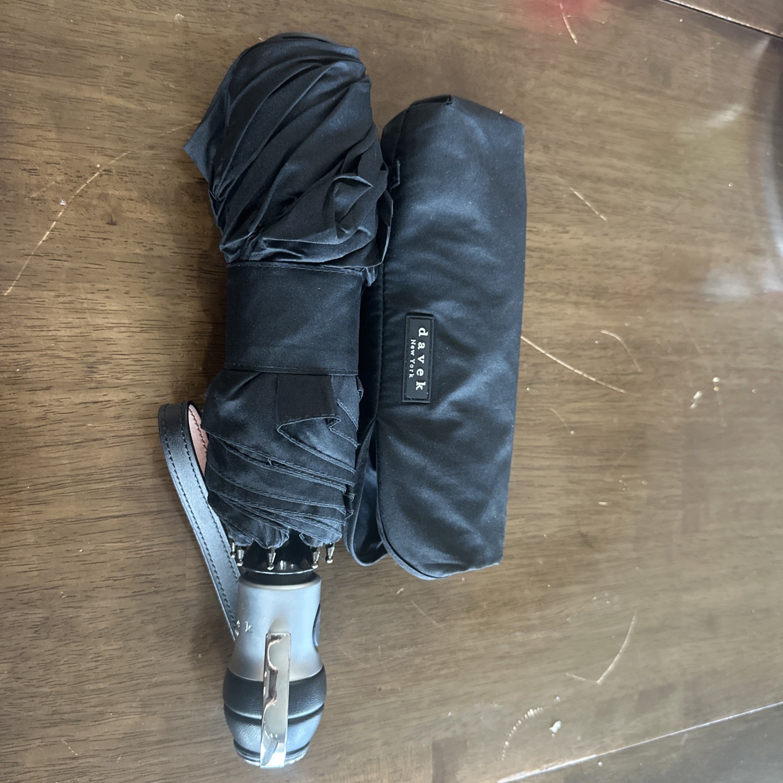 Davek Solo High Quality Luxury Umbrella