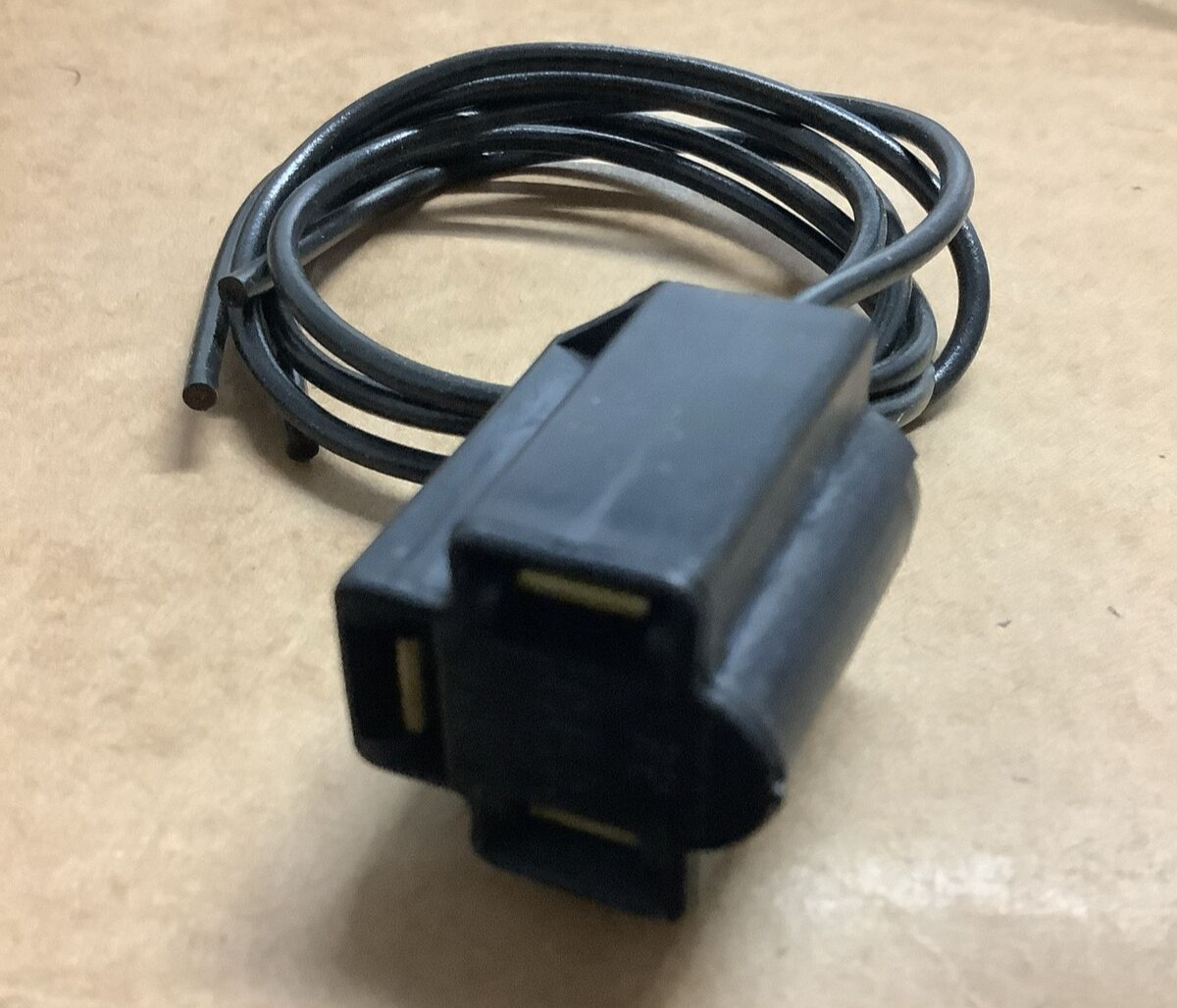 POLLAK 52-256 SOCKET FOR RELAY OR FLASHER