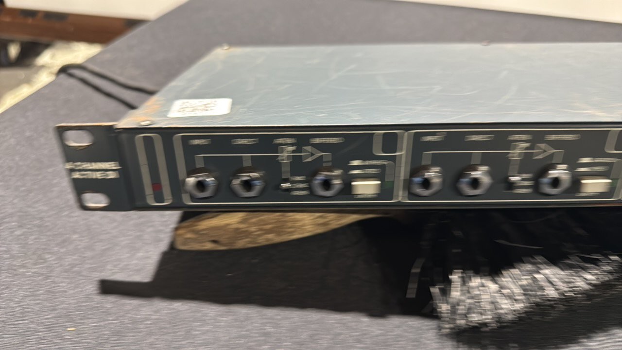 BSS AR-416 4-Channel Active DI. Rack 1U. Power Cable Included