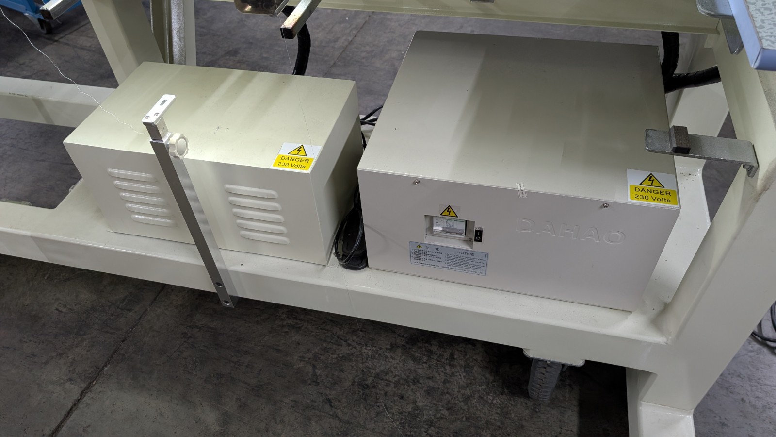 Macpherson Meistergram PRO1504 embroidery Machine