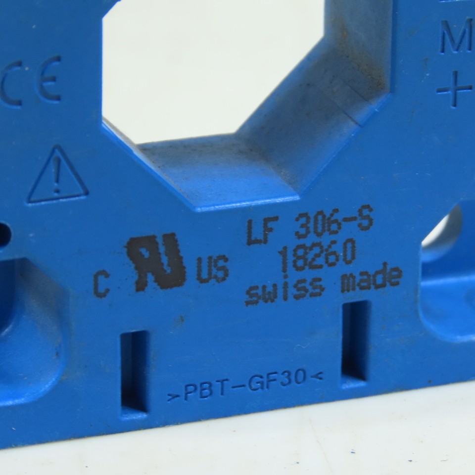 LEM 18260 LF 306-S Current Transducer 300A Closed Loop Hall Effect