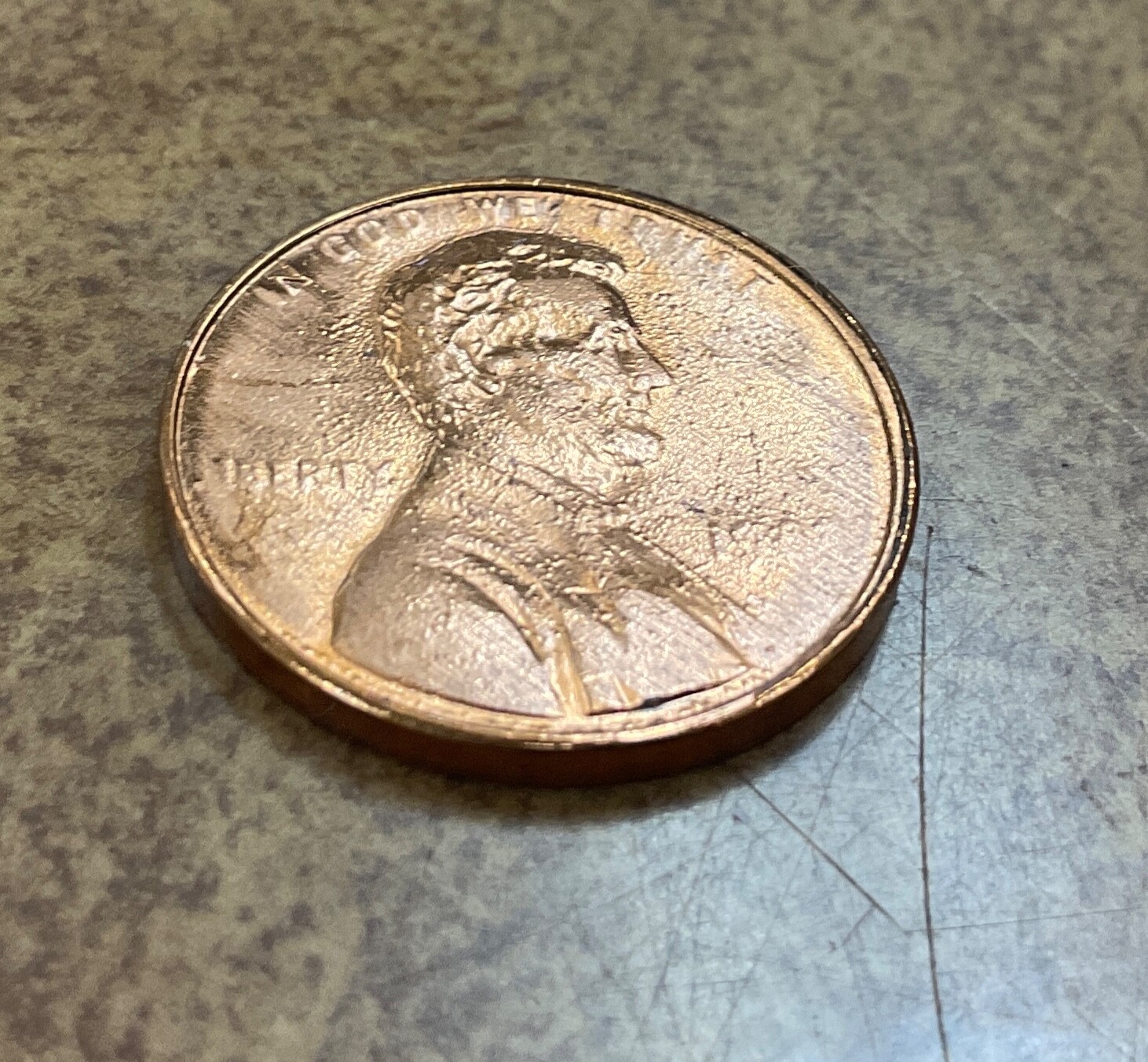 1983 Lincoln cent struck thru or die adjustment ERROR.