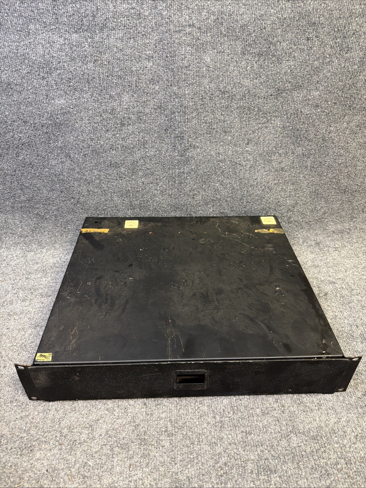 Middle Atlantic D2 2RU Rack Drawer - Anodized Black