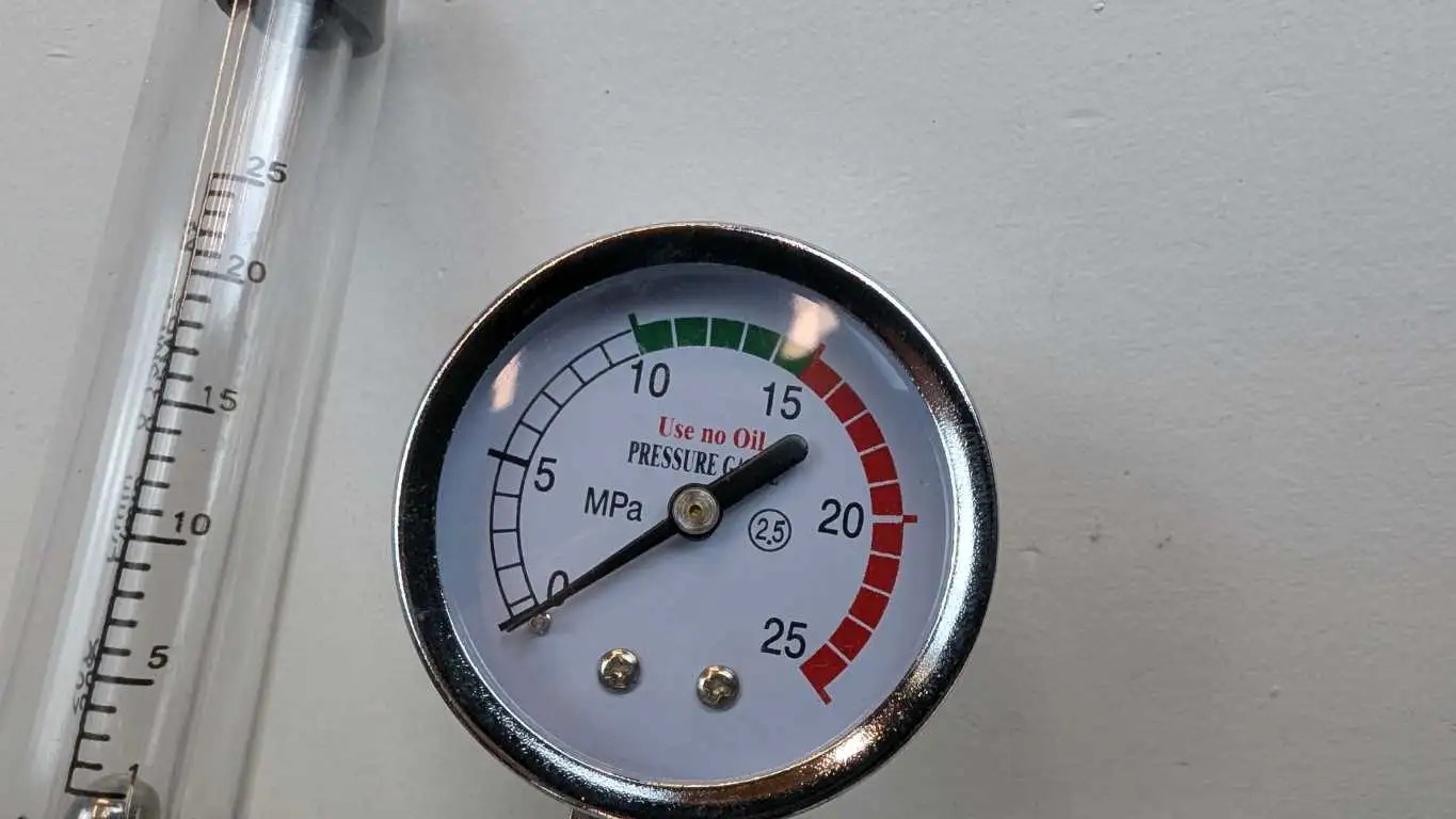 X0013PCY0B Argon Regulator with Flowmeter 0-25Mpa