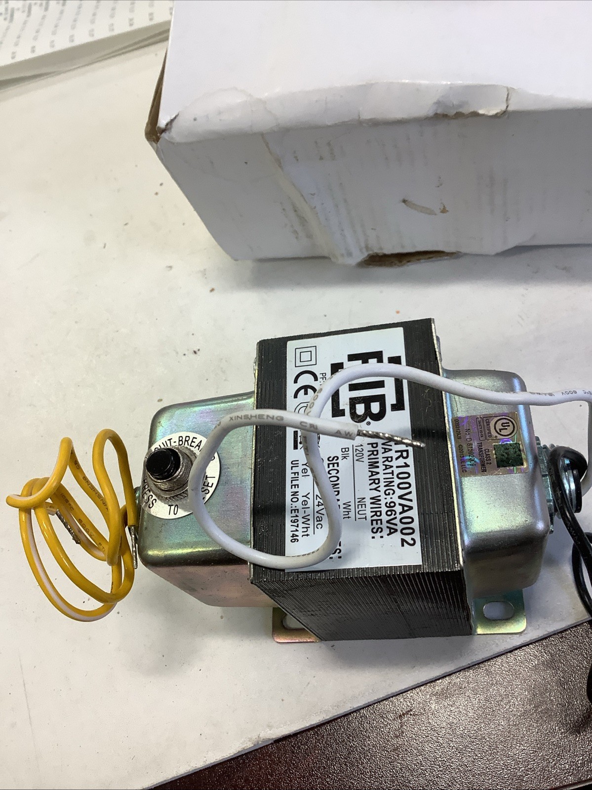 FUNCTIONAL DEVICES RIB TR100VA002 96VA TRANSFORMER *NEW OPEN BOX*