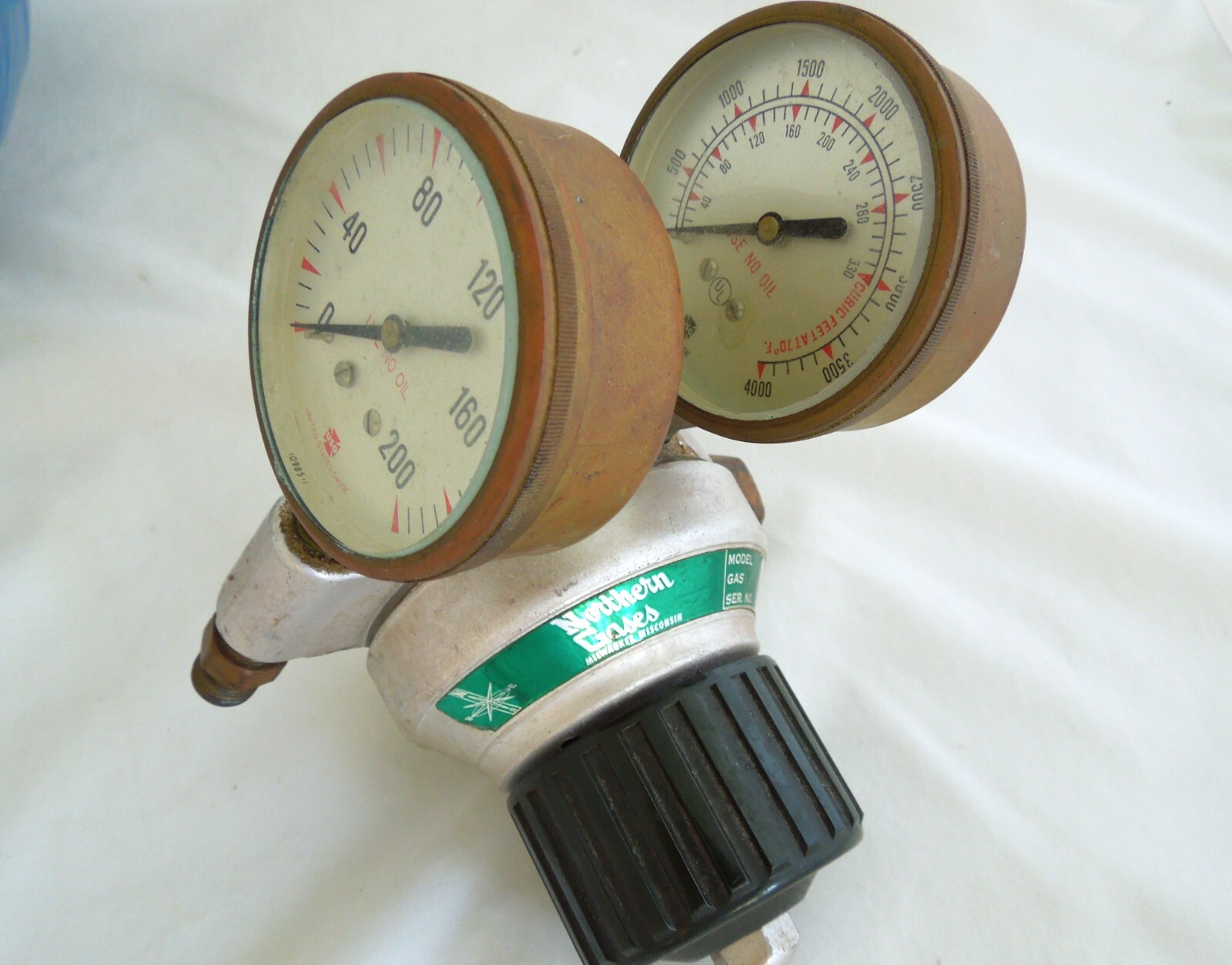 Northern Gases Oxygen Single Stage Regulator Gauges 200/4000lbs