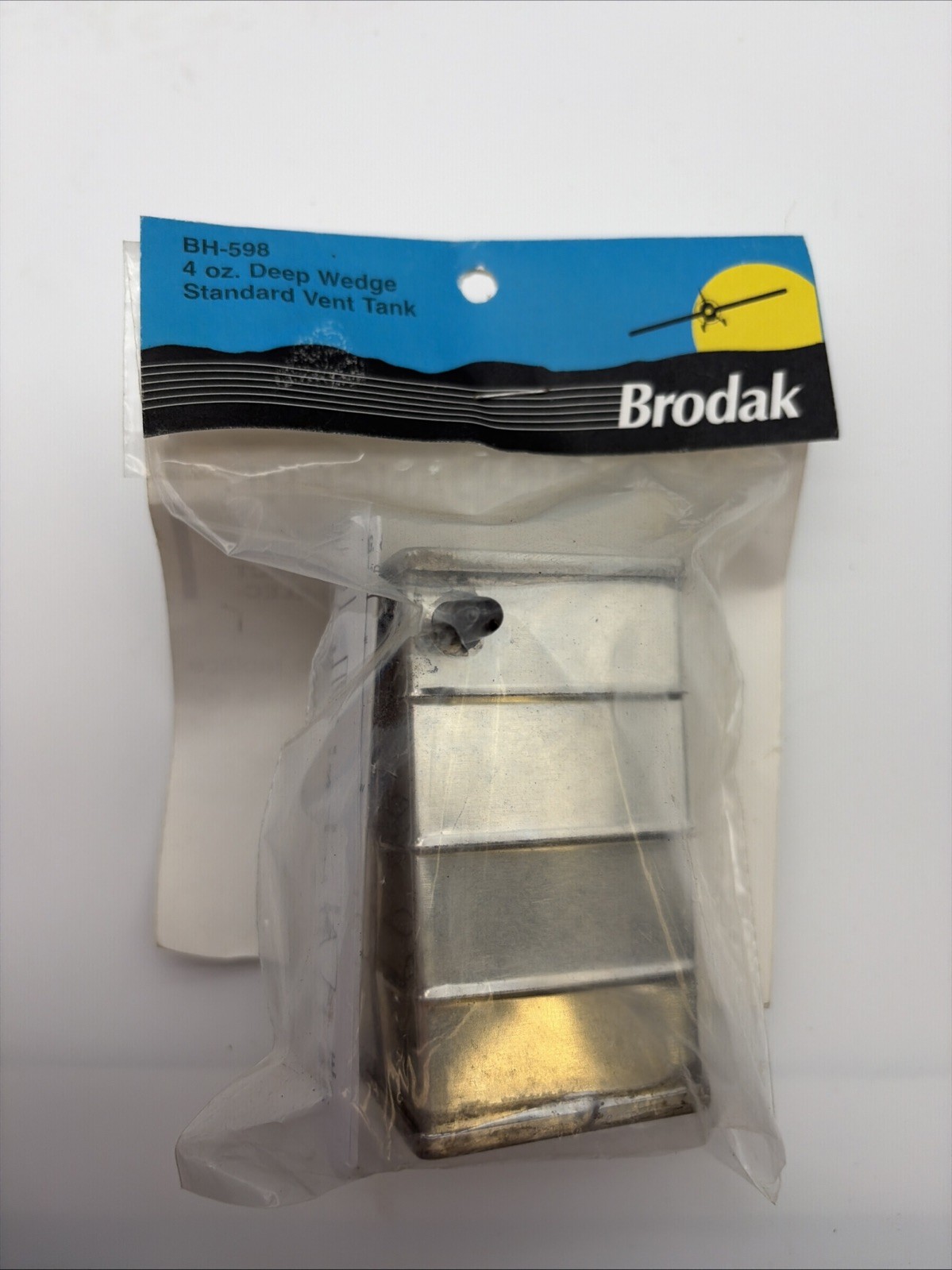 Brodak BH-598 4 oz. Deep Wedge Standard Vent Tank New