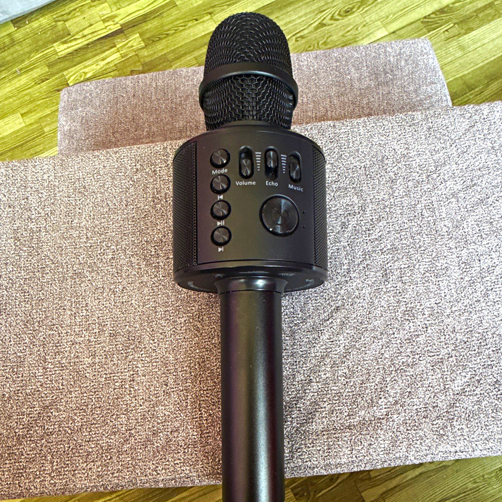 Core Innovations KRMCID-1 Wireless Karaoke Mic w/ Speaker USB Charge Black