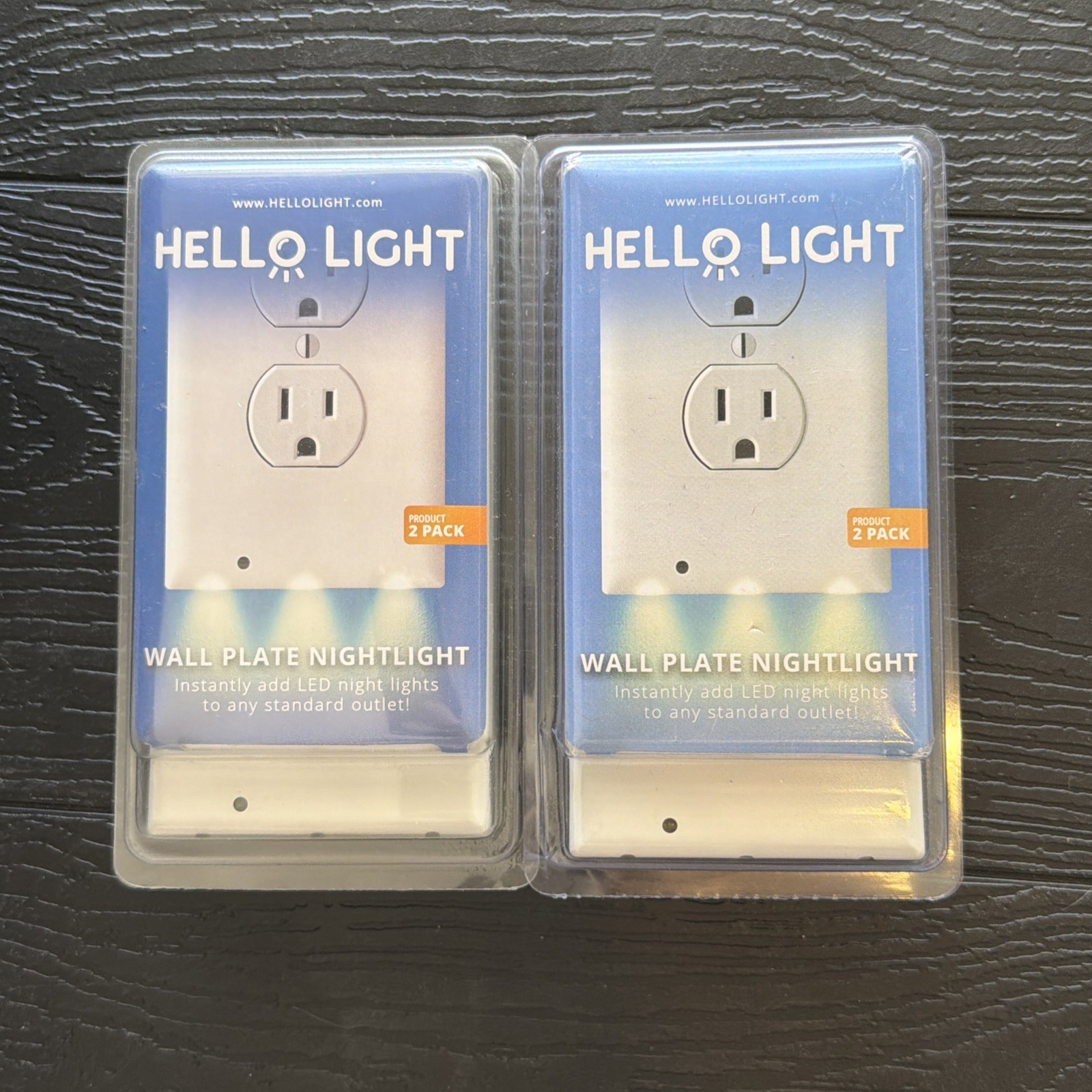 Hello Light Wall Plate Night Light 2 2-Packs Easy Install Auto On/Off LED NEW