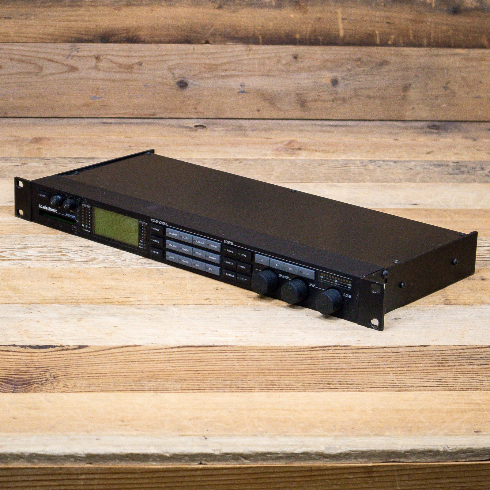 TC Electronic FireworX Studio Effects Rack Processor Multi-Effects T.C. U280791