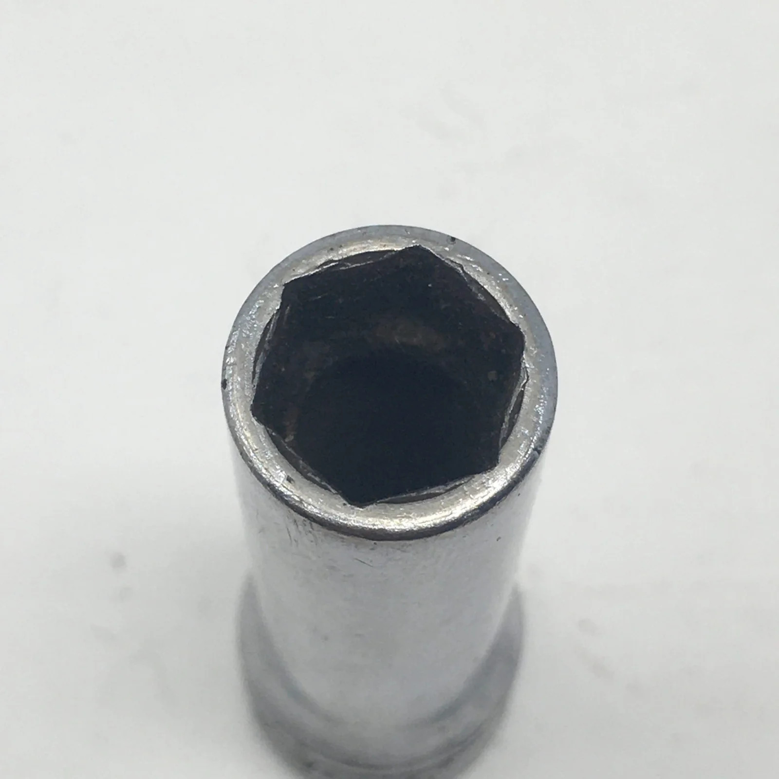 Snap On SFS121 3/8" Drive Chrome Deep 6-Point Socket, Chrome Chipping (Used)