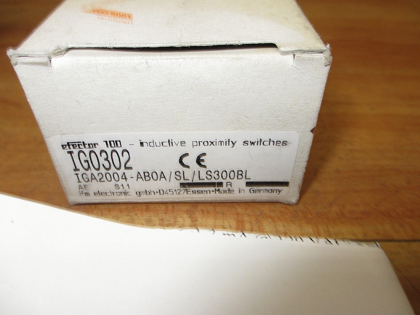IFM Efector IG0302 *NEW* Inductive Proximity Sensor IGA2004-ABOA/SL/LS300BL