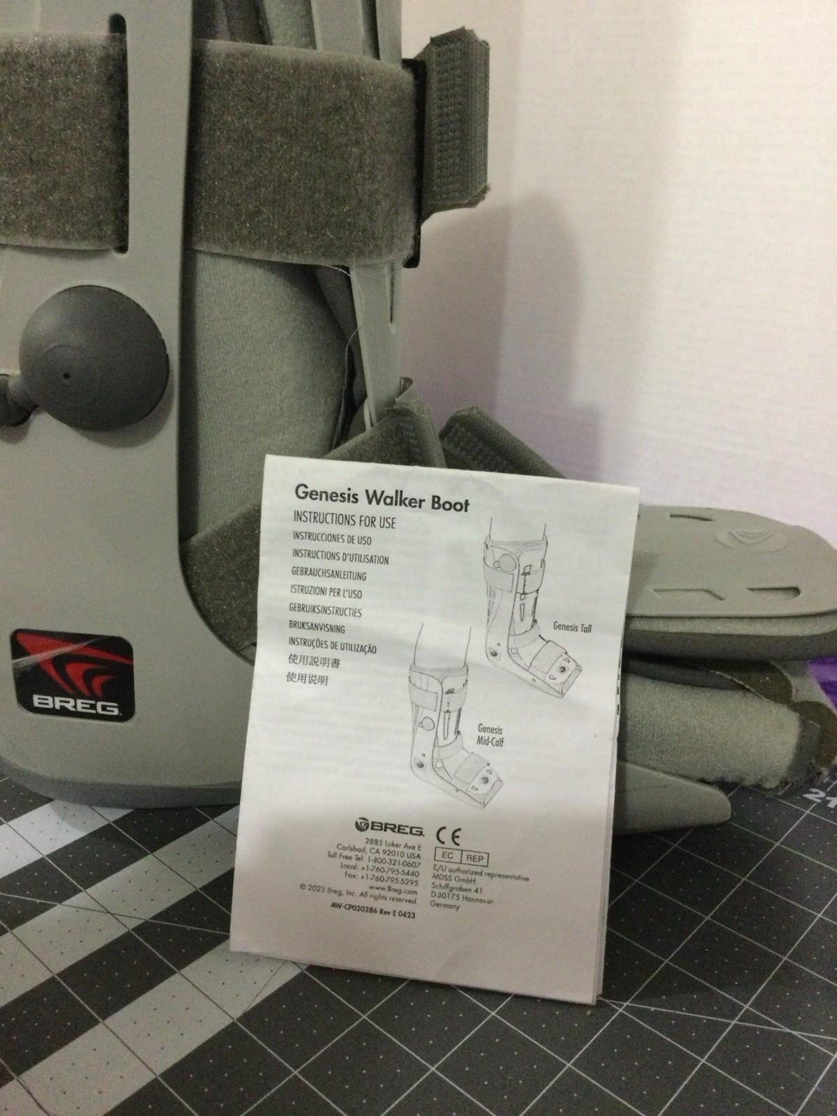 Breg Walker Genesis Mid-Calf Boot Medium. Good Condition Manufactured By Breg