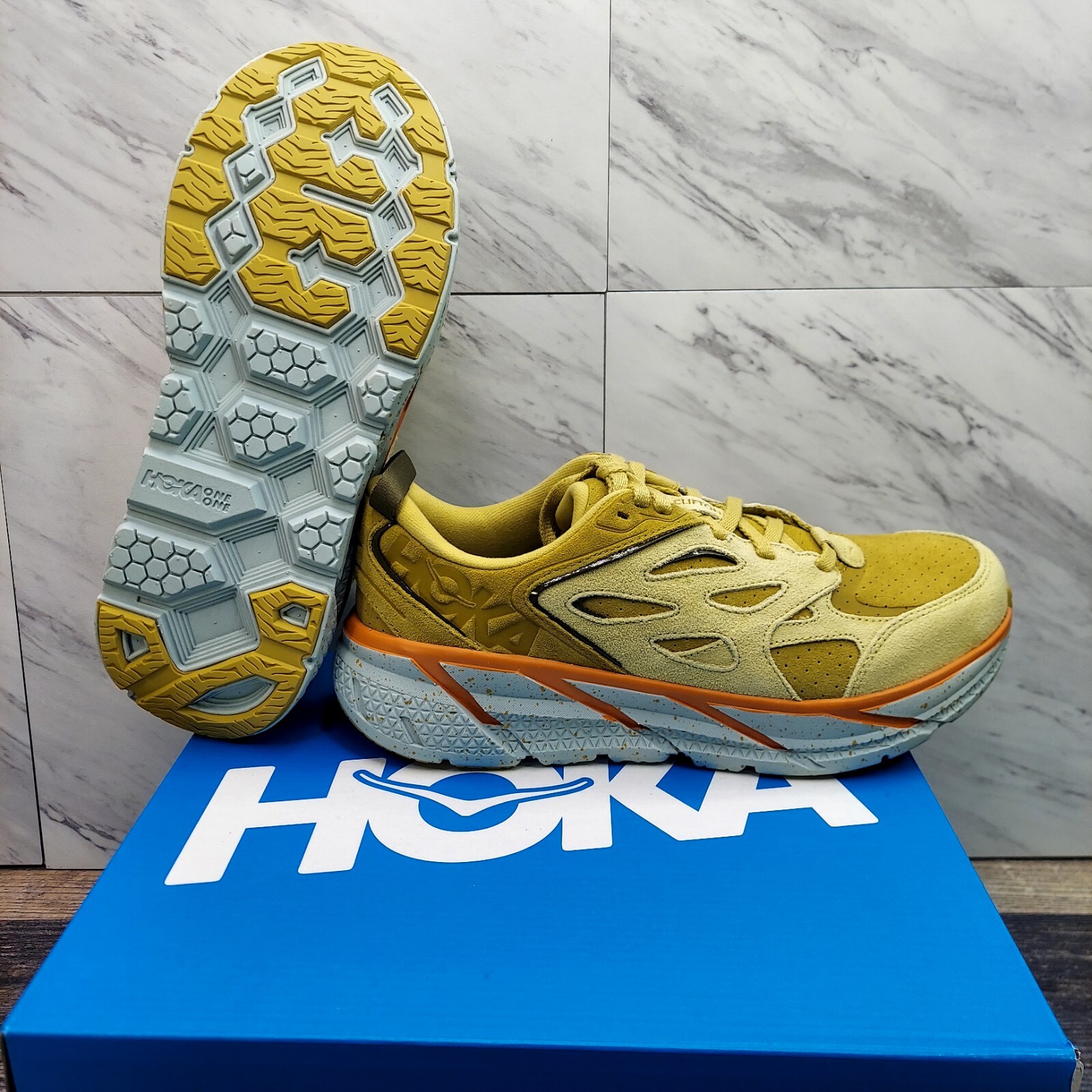 Hoka U Clifton L Suede Yellow Running Shoes 1122571 GLCR Men’s Size  9