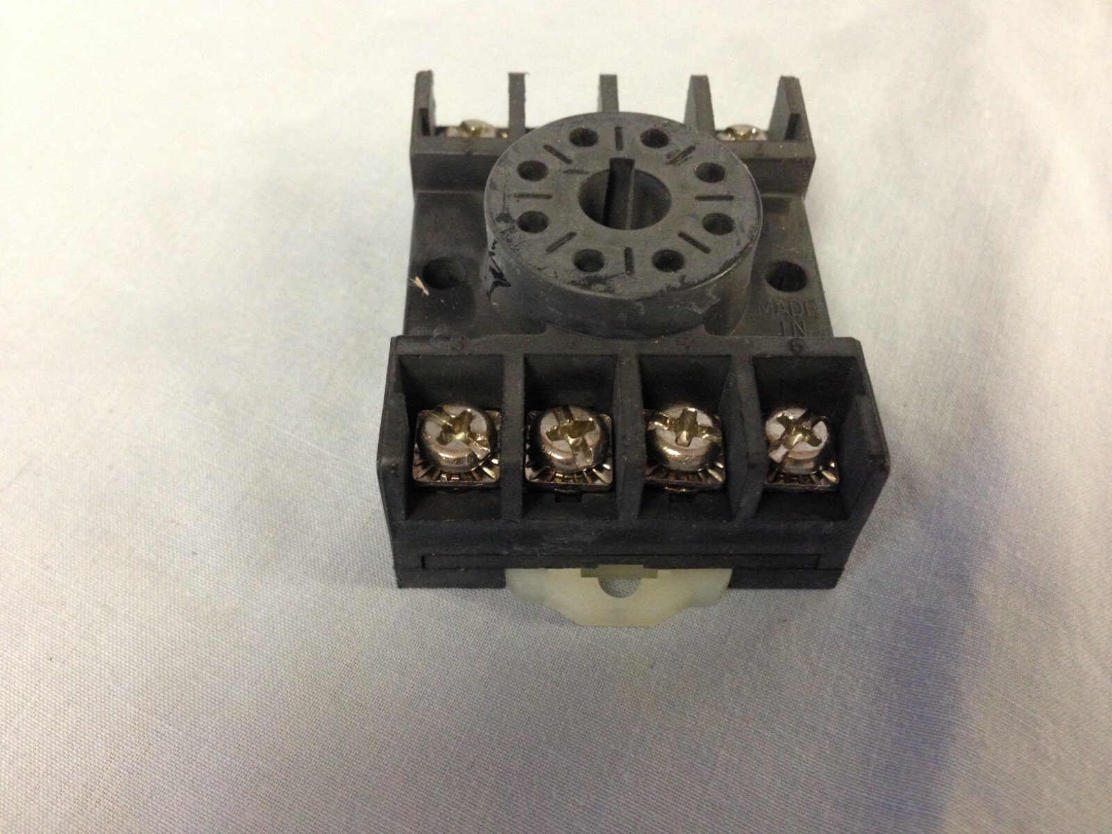 CUSTOM CONNECTOR CORP. OT08-PC 0T08-PC Relay Socket 300V 10A