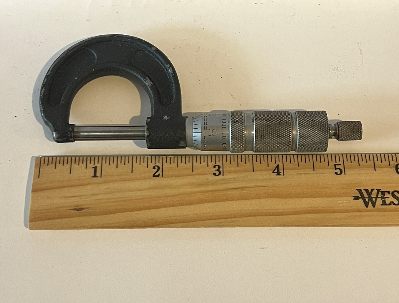 Vintage Central Tool Co. #12RL 0-1" Outside Caliper Micrometer