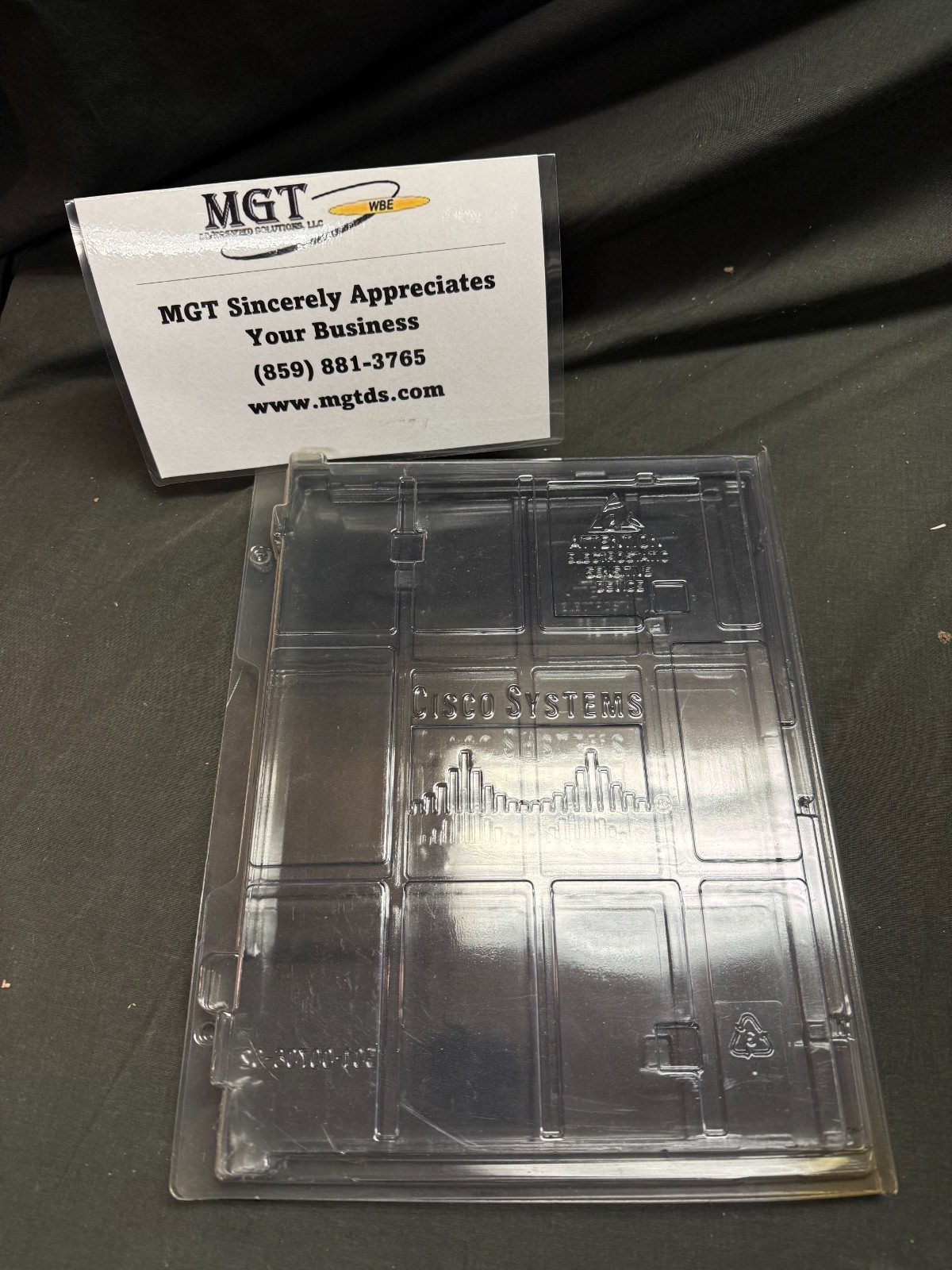 CLAMSHELL DESIGNED FOR ELECTRONICS CIRCUIT CARD / 11x13.5 / LOT OF 56