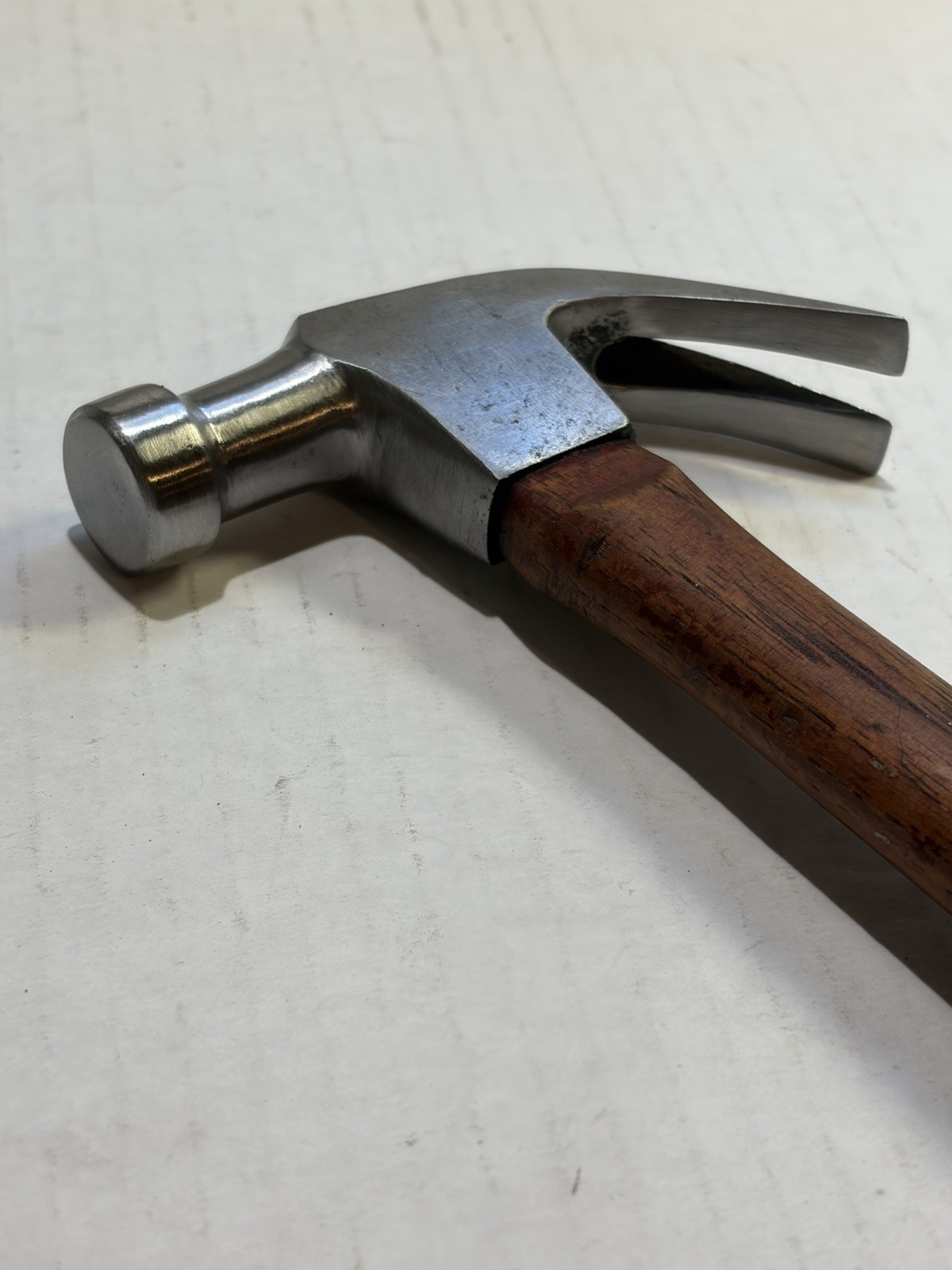 Beautiful Vintage Plumb Permabond 7oz Wood Handle Claw Hammer USA