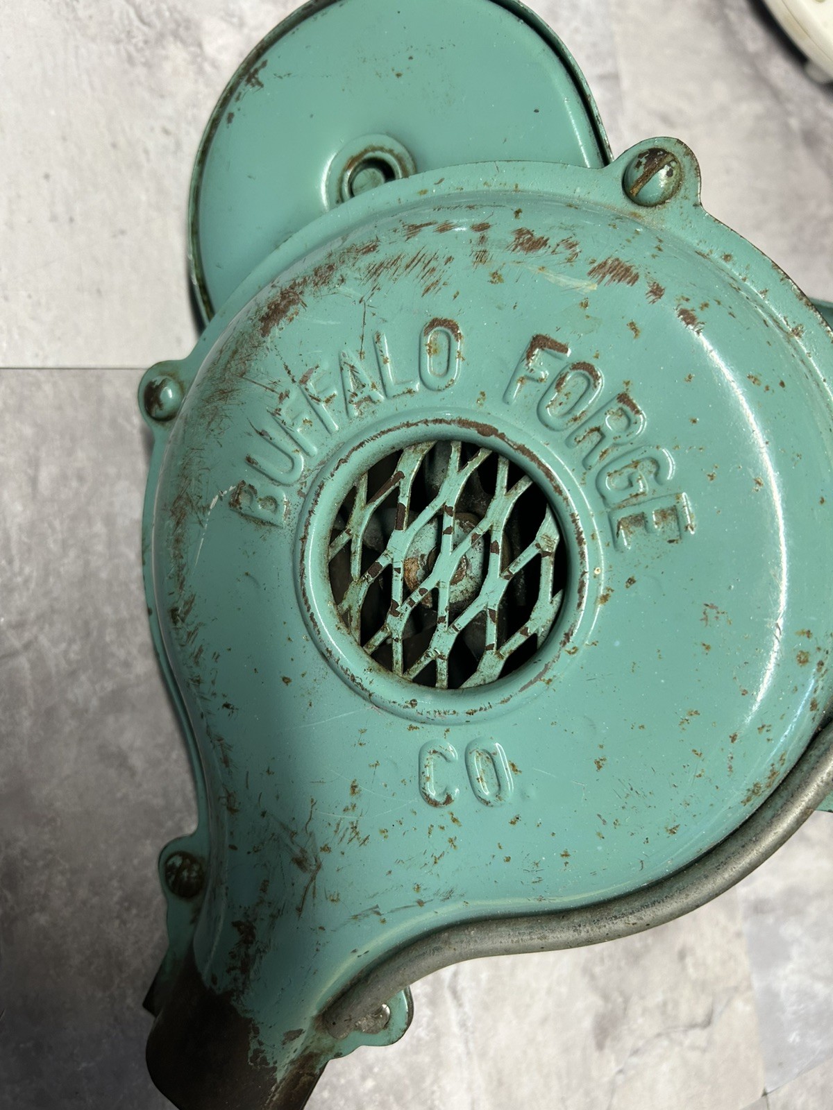 Vintage BUFFALO FORGE CO. "BUFCO" Blacksmith Forge Blower Hand Crank