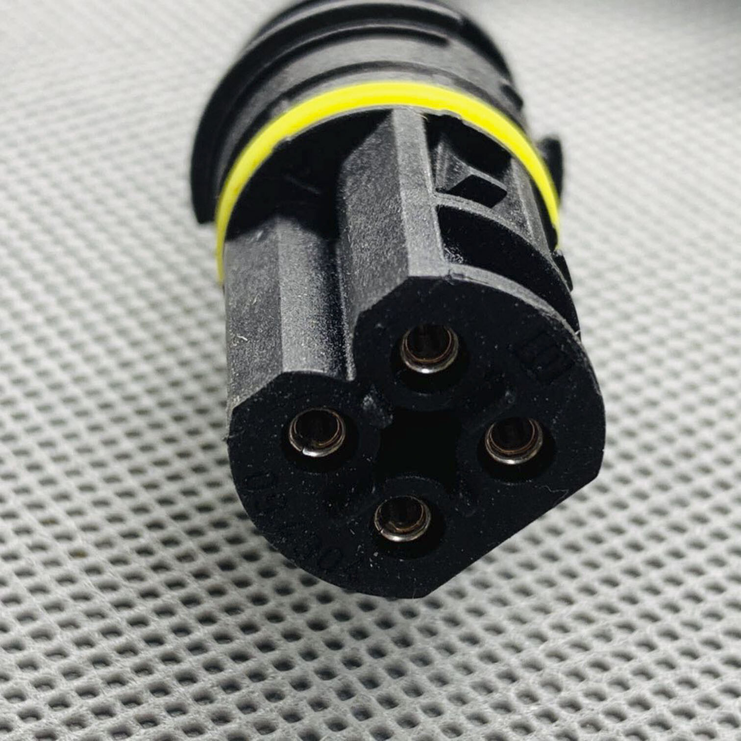 Oxygen Sensor O2 16438 For Mercedes-Benz E280 E300 E350 E550 S65 AMG Downstream