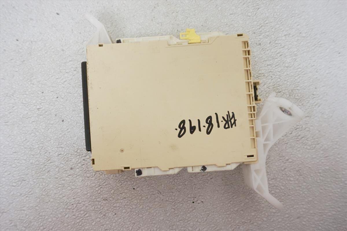 2012-2014 Toyota Camry Multi Plex Network Computer Module Unit 89221-06210