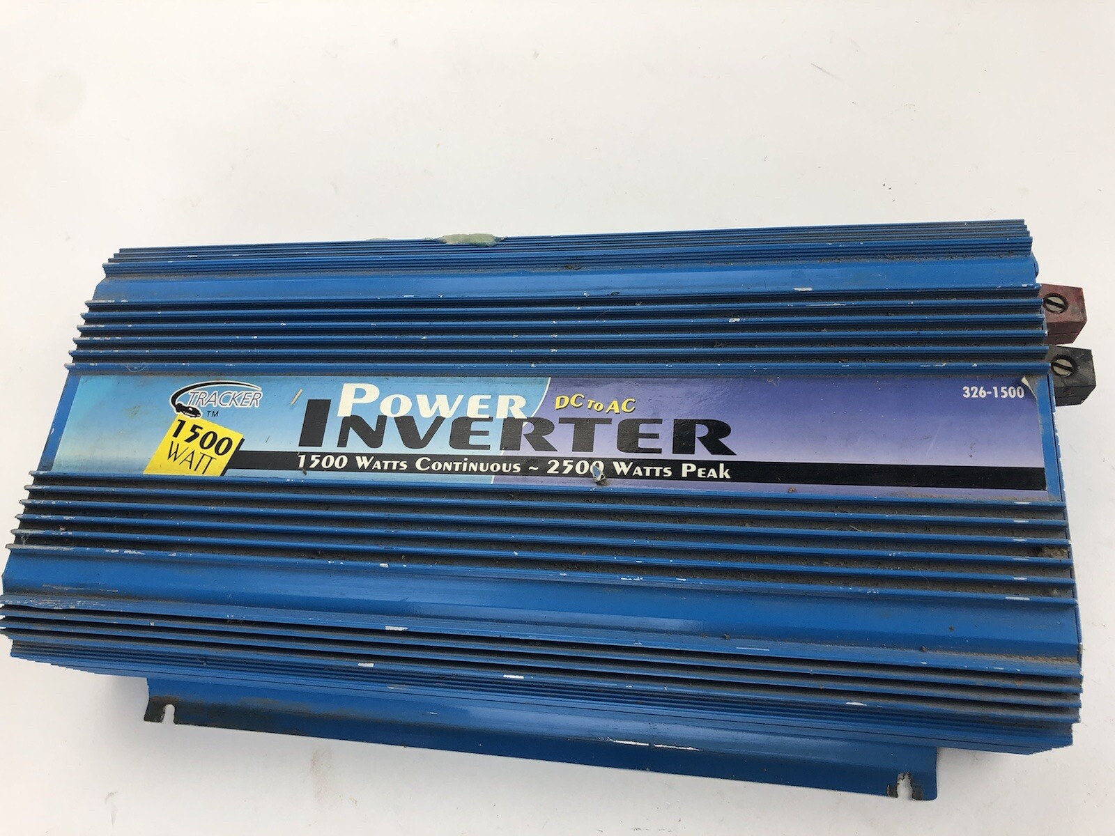 Tracker 1500W Continuous Dc To Ac Power Inverter 2500W Peak - Blue