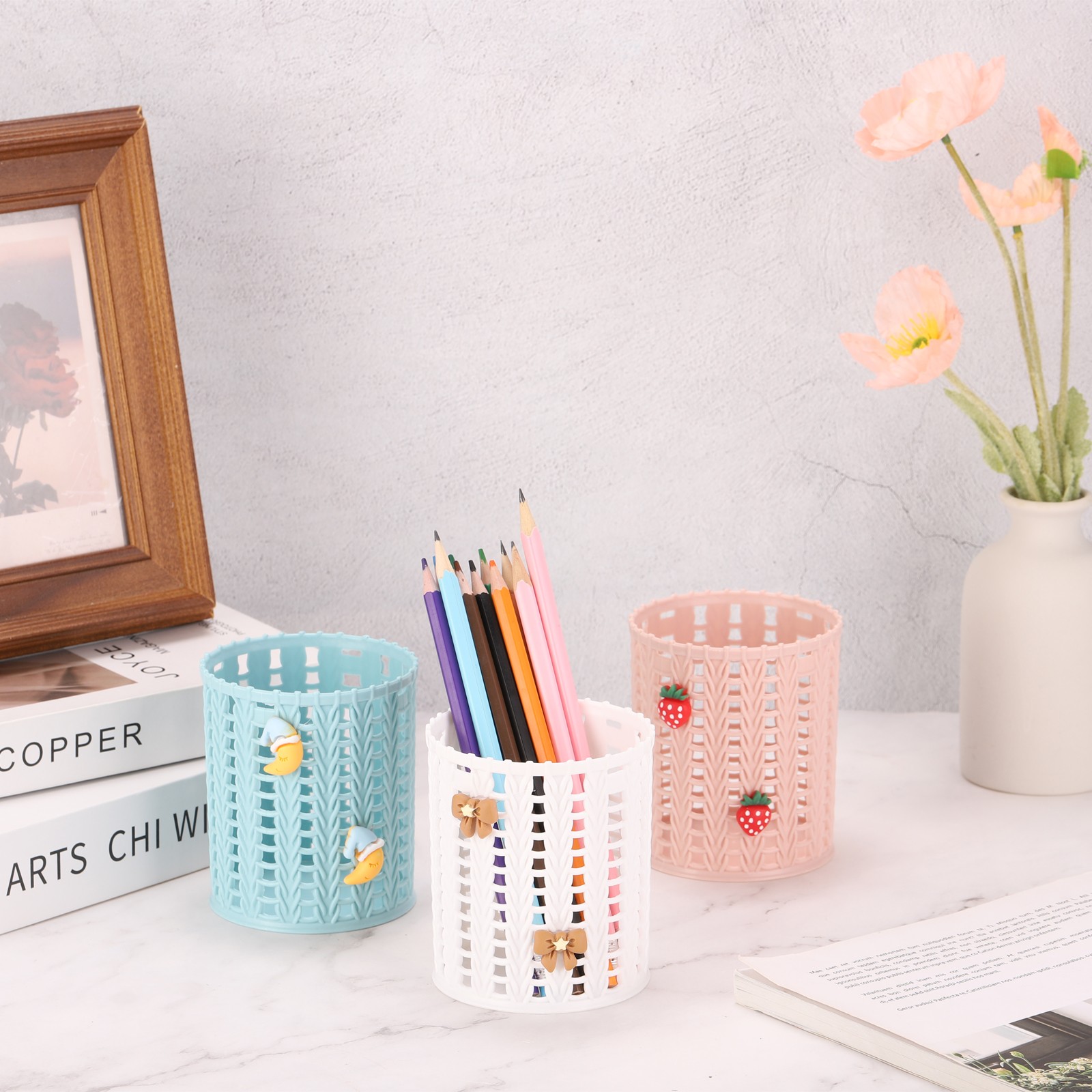 2pcs Pencil Holder Plastic Pen Holder Cute Pencil Holders Pineapple Mesh Blue
