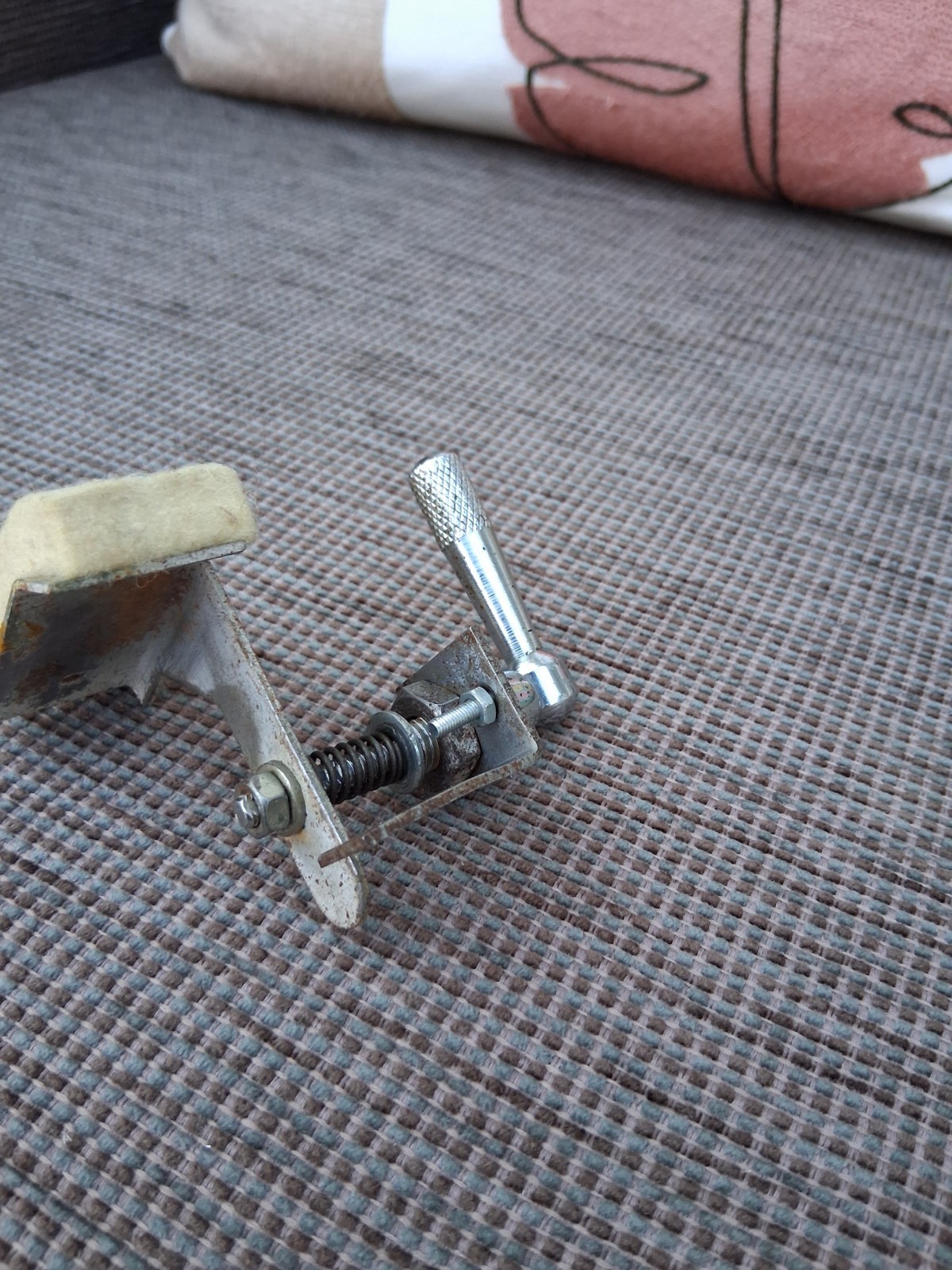 Hayman Vibrasonic Internal Damper.