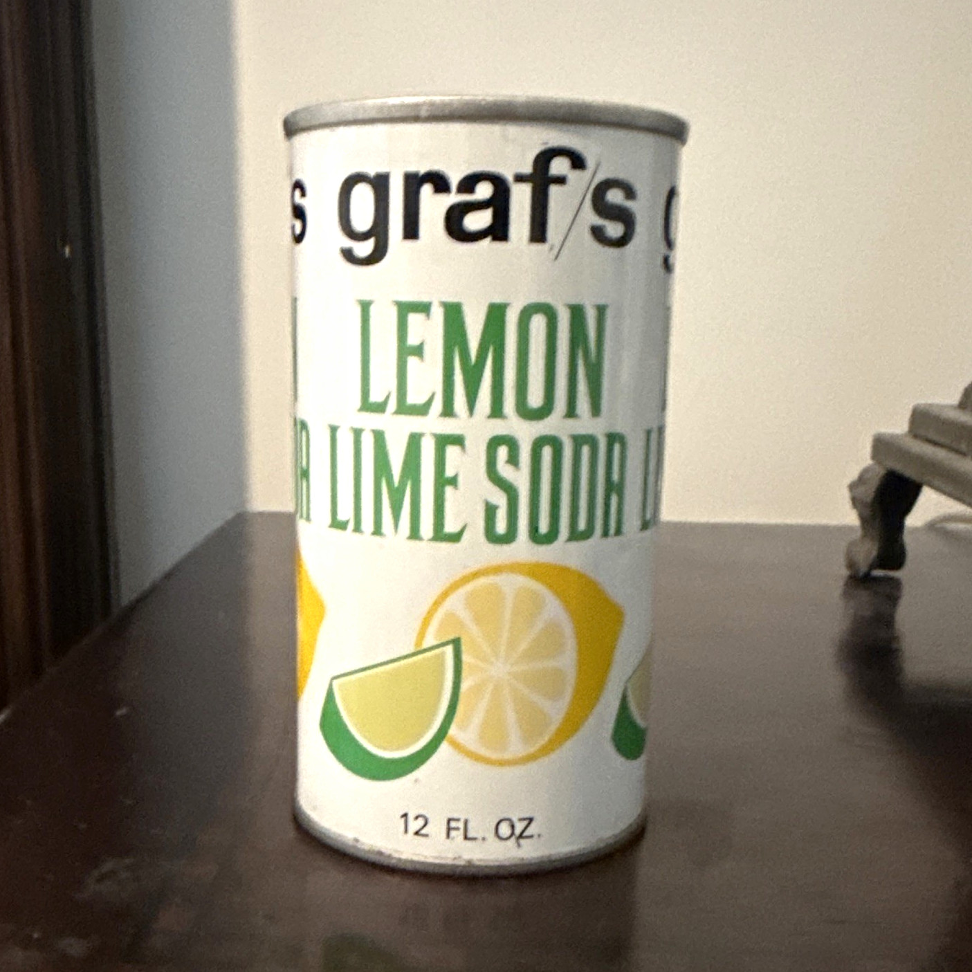 Graf's Lemon Lime Soda 12 fl oz Soda Can Pull Tab White Green Yellow