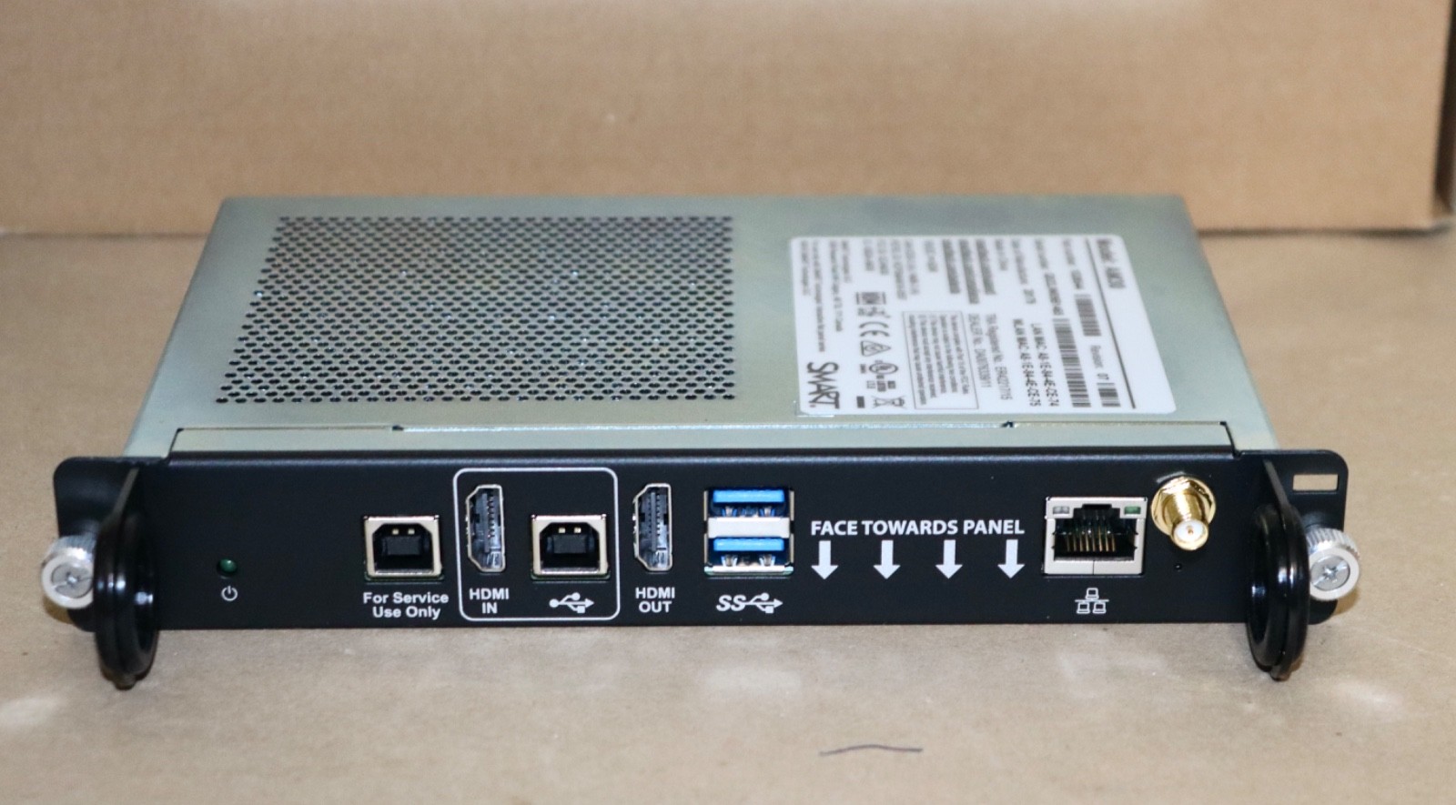 SMART Technologies AM30 iQ Appliance with antenna