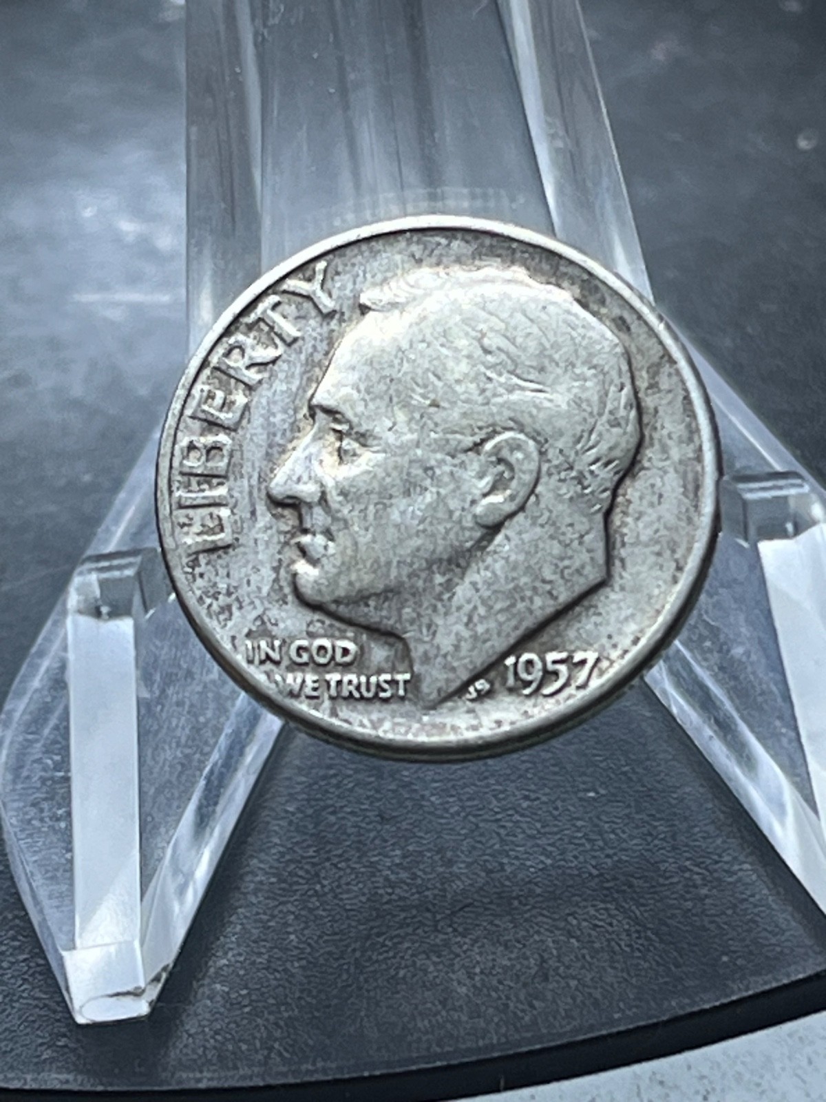 1957  Roosevelt Dime 90% Silver | Ungraded   # WL196J