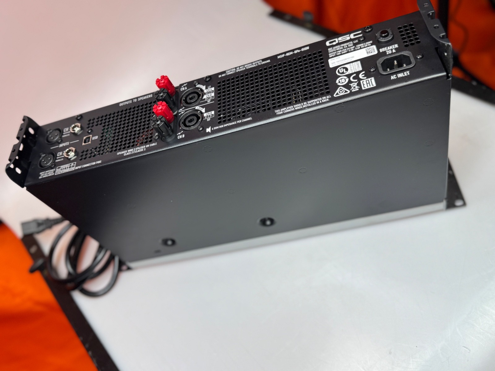 QSC GXD 8 2ch Digital Amplifier W/ Onboard DSP