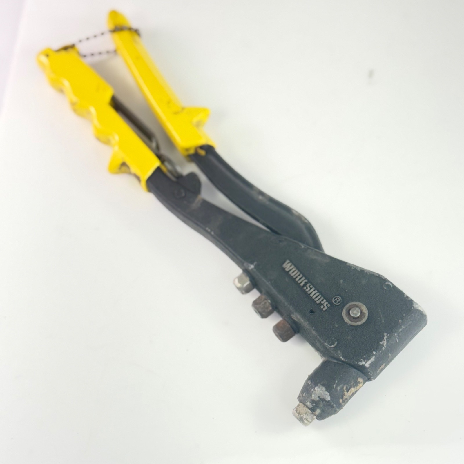 Hand Pop Rivet Gun Riveter Yellow Handles Multiple Tip Sizes 10" Workshop Tool