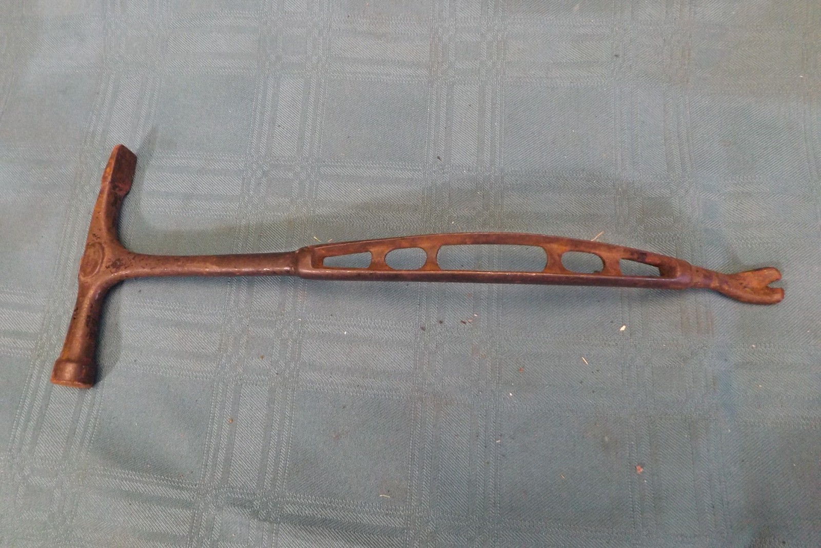 Antique Tack Hammer with Puller DEC 10 1887 (T1)