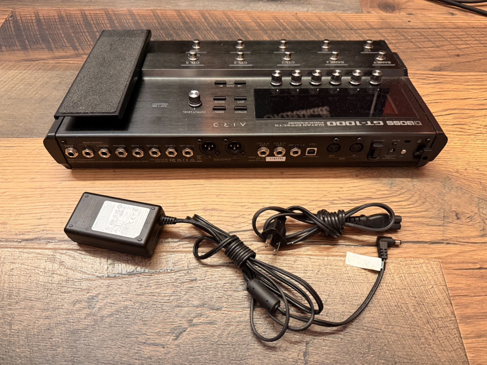 BOSS GT-1000 Guitar Effects Processor Multi Effects