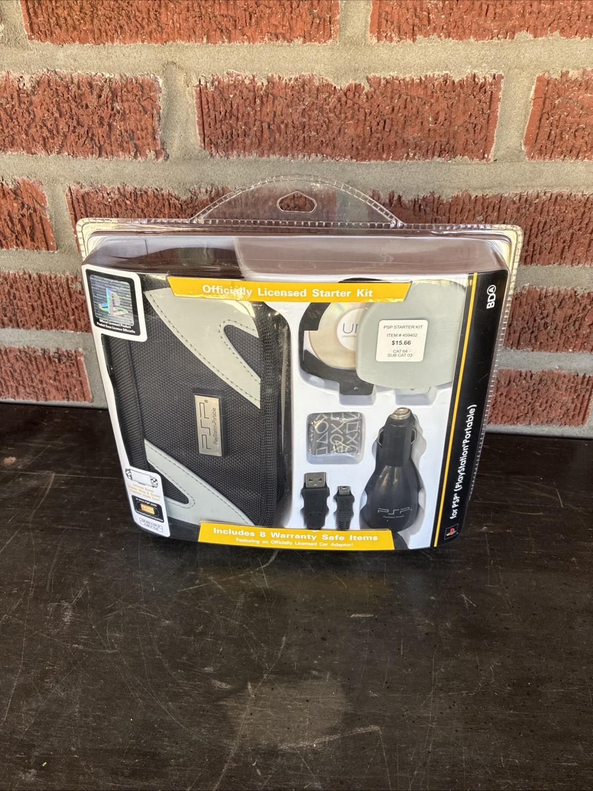 Sony PSP 2000 Accessory Kit Carry Case, Car Charger, Screen Protector, USB Cable