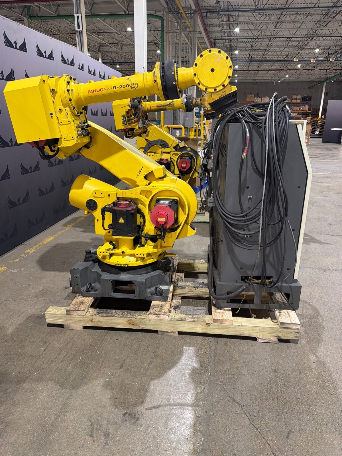 FANUC R-2000iB/210F Complete w/ R-30iB Controls USED