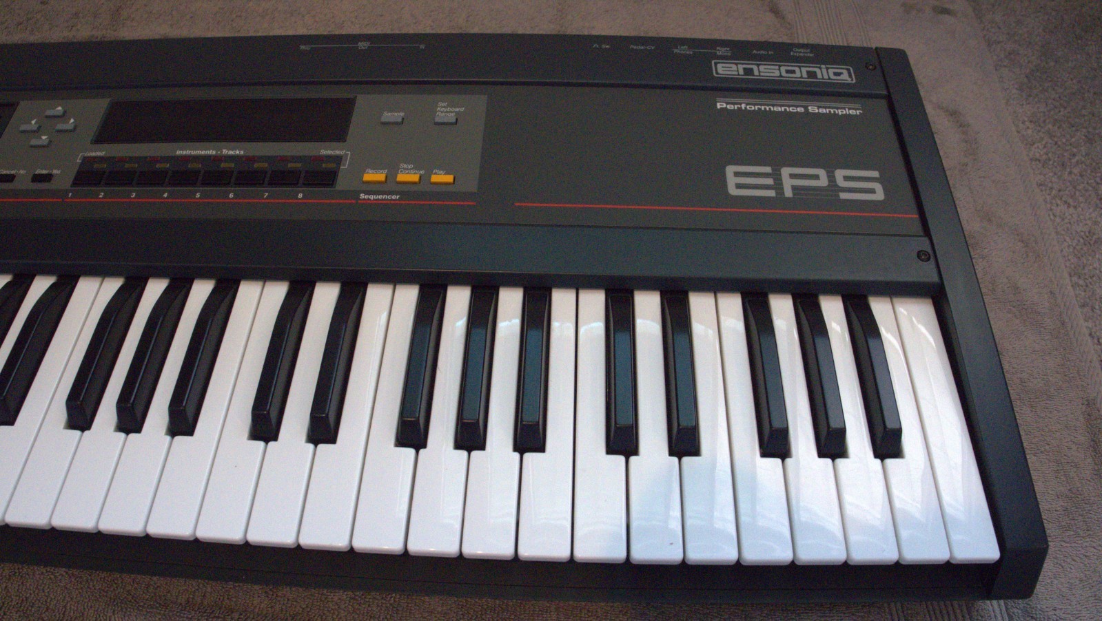 Ensoniq EPS Classic Sampler — Mint Condition, Maxed Memory, Gotek USB, Full Pack