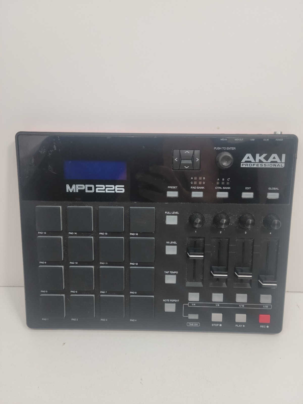 Akai Professional MPD226 Parts Only Not Working