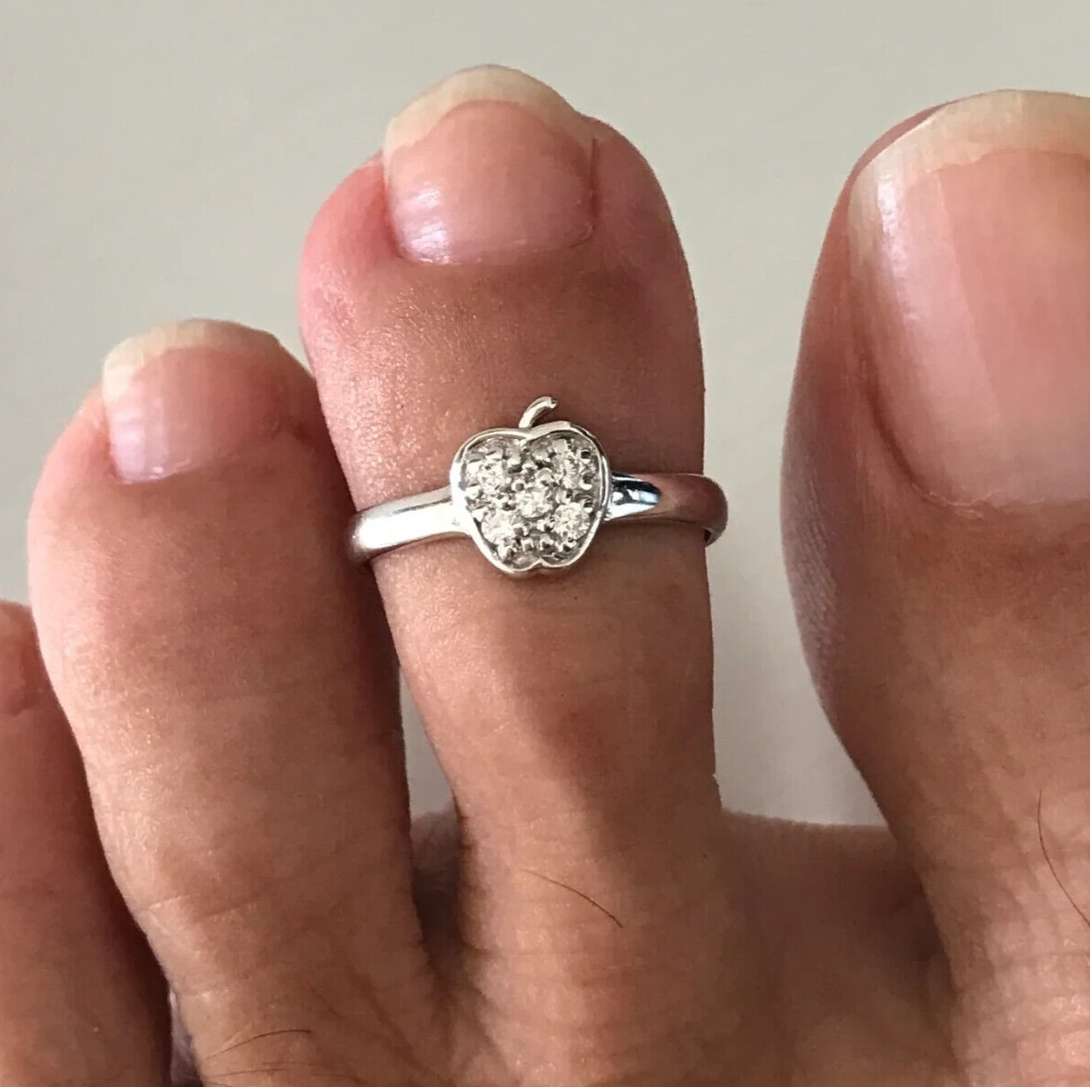 Women's Cute Apple Shape Adjustable Toe Ring in Round Cubic Zirconia 925 Silver
