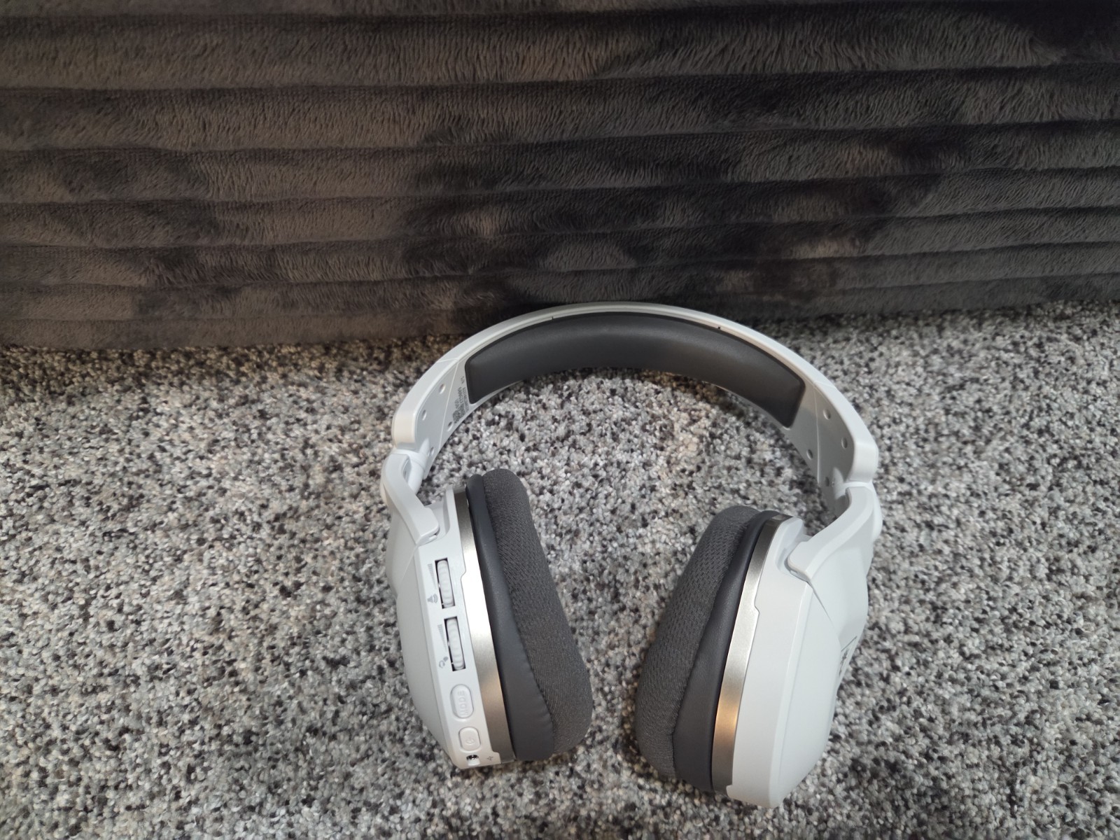 Turtle Beach Wireless Gaming Headset No Charging Cable