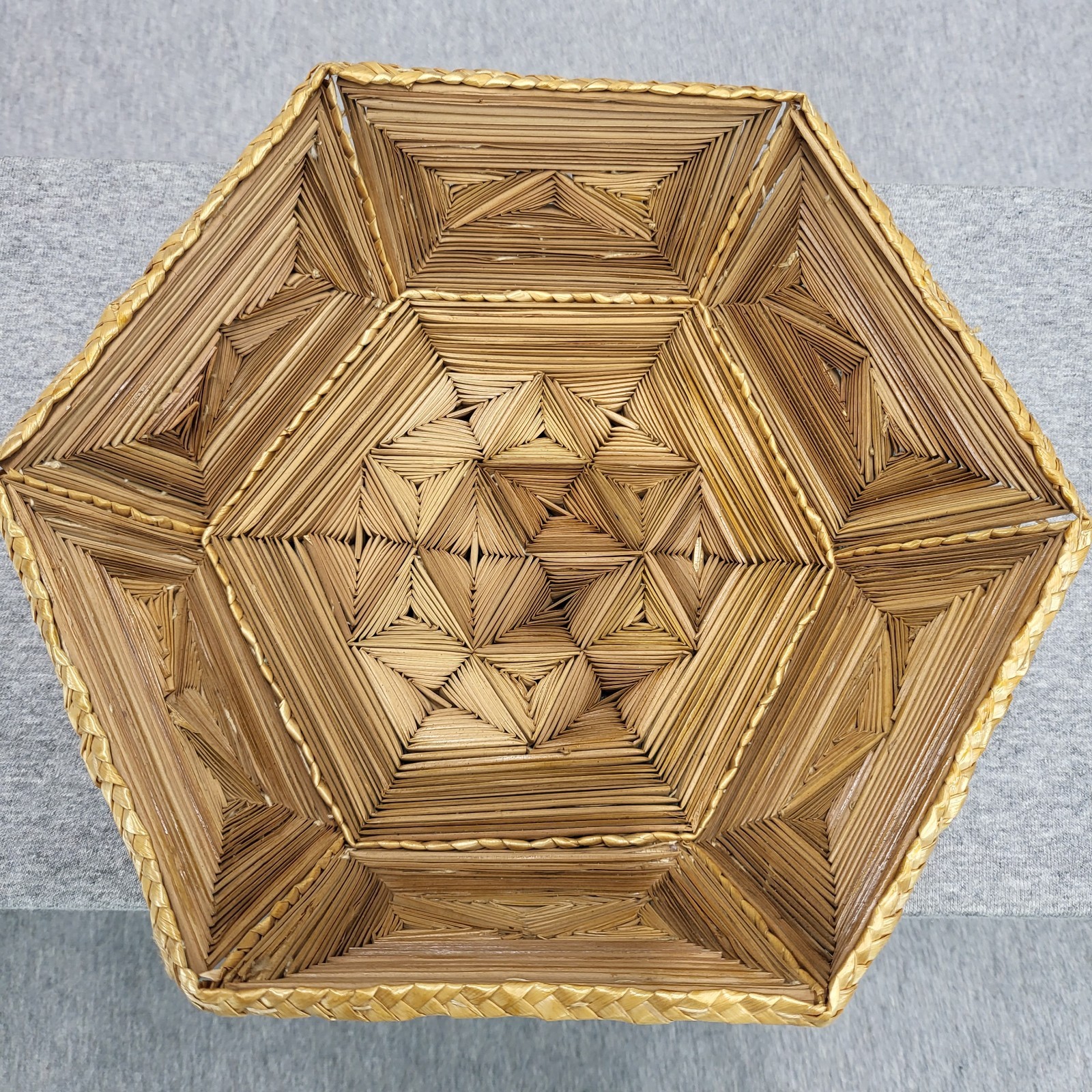 Vintage Brown Woven Wicker Rattan Basket / Tray Hexagonal Handmade 9”W